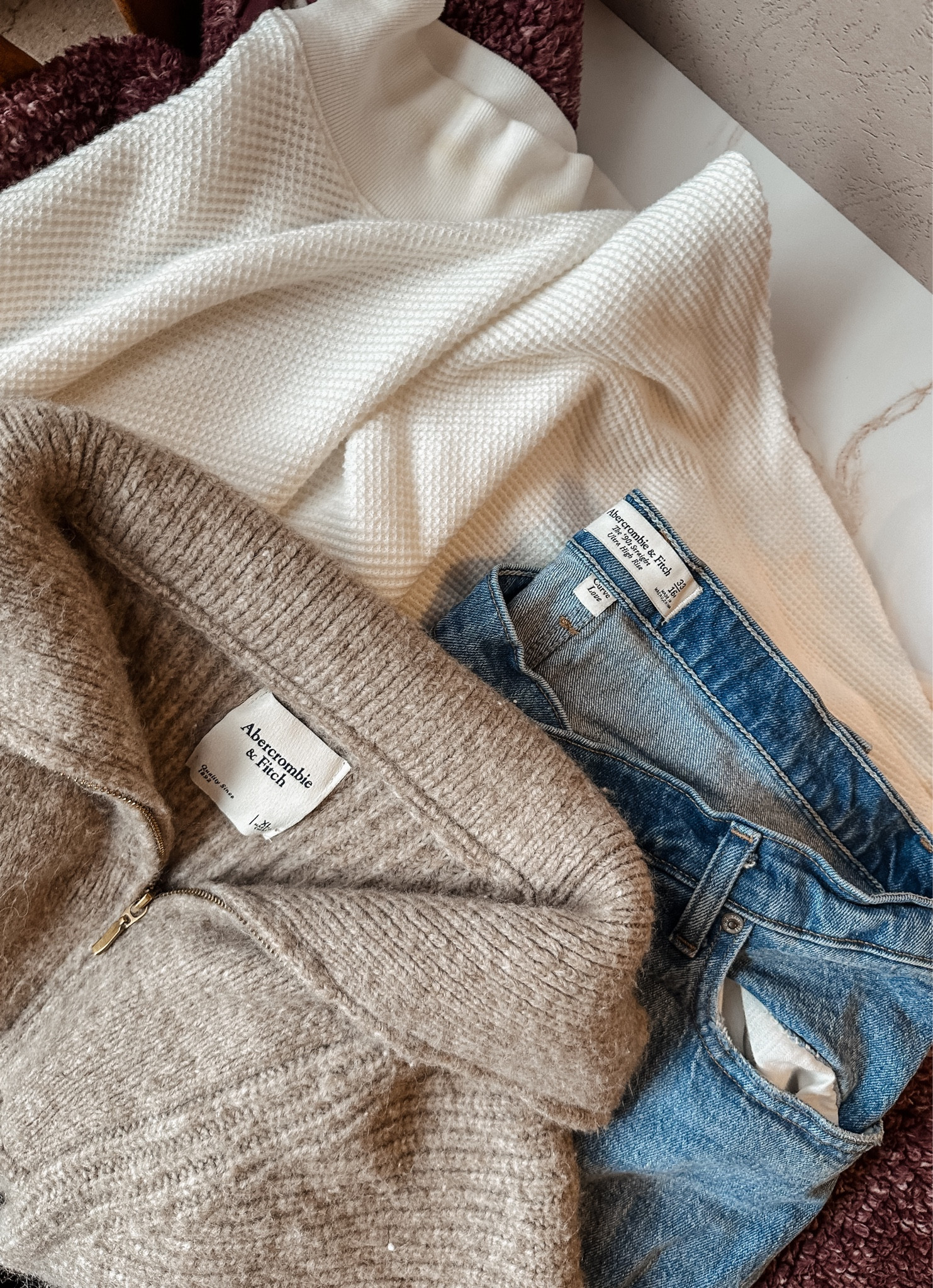 My favorite outfit that I wear on REPEAT. 

These jeans are absolutely incredible & are so comfortable. And this pullover makes me feel like a fancy housewife 😆

#LTKfindsunder100 #LTKmidsize #LTKplussize