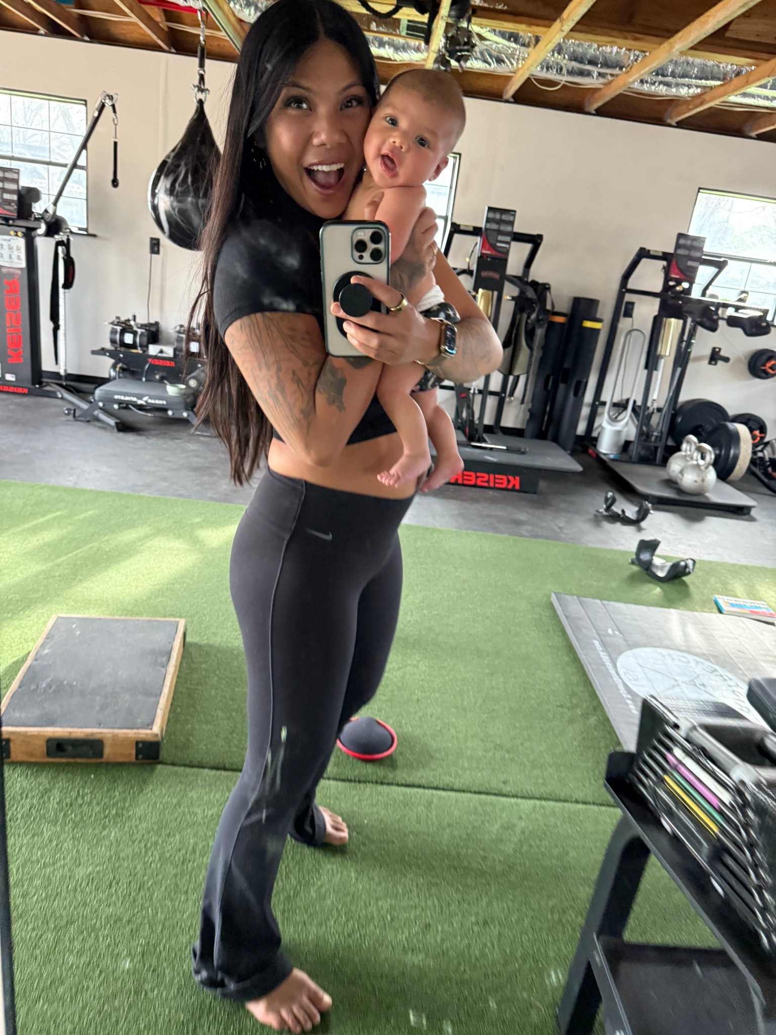 I have been living in these Zenvy Flares! Obsessed!