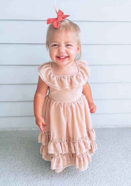 Bailey’s Blossoms does it again🌟

NELLIE RUFFLE MAXI DRESS - IN CHAMPAGNE

Baby fashion 
Toddler fashion 
Beach baby  
Baby boutique 


#LTKfamily #LTKbaby #LTKkids