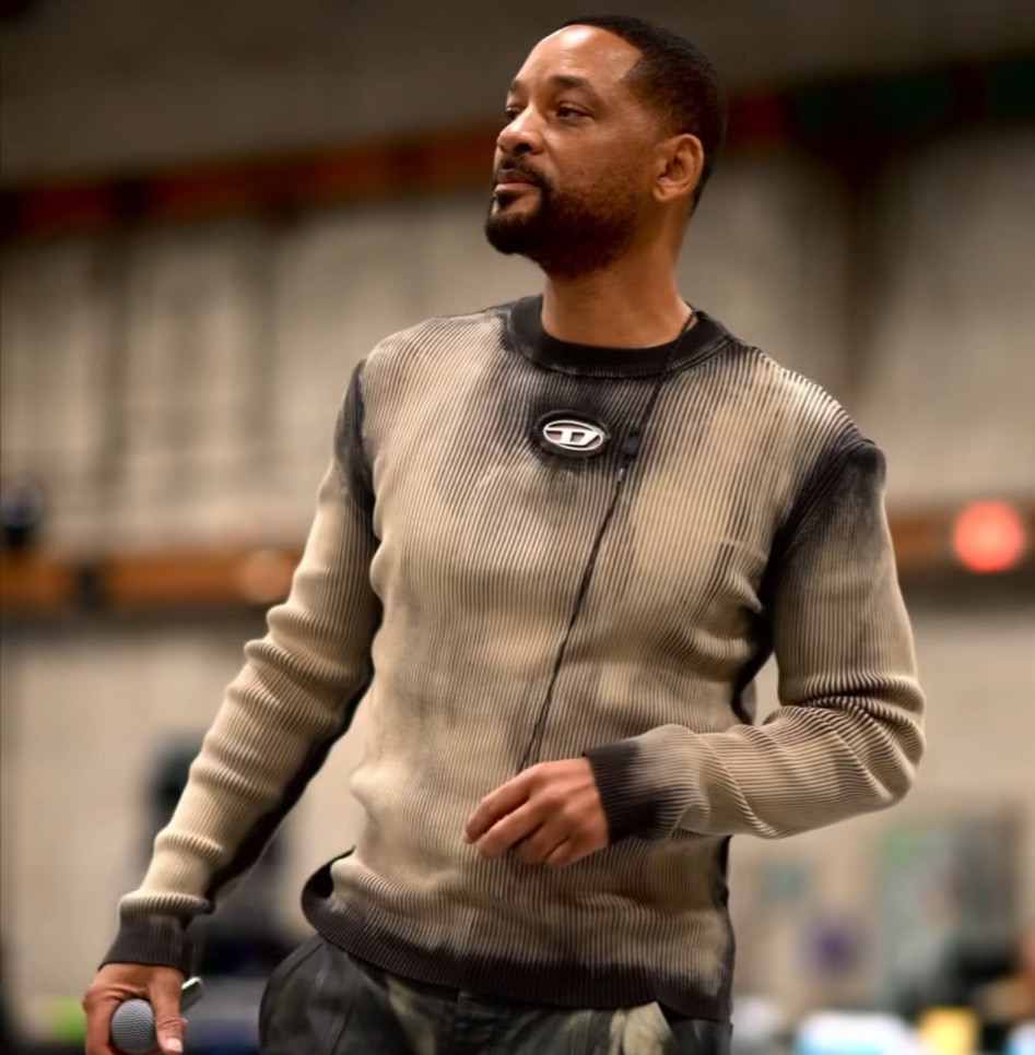 @willsmith rehearsed for the @betawards wearing a $475 @diesel Darin Ribbed Slim-Fit Sweater, styled by @officialfawn . Hot! Or Hmm..? Shop #willsmithstyle at the link in bio 💣
https://rstyle.me/+vaDvKpA5SiwbgjPl1DIQqg
📷 @itsmikeymurphy #willsmith #willsmithfbd #diesel 