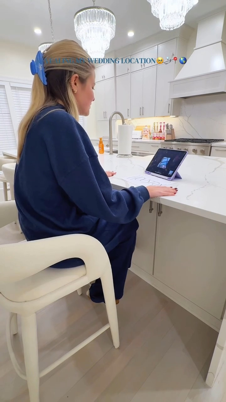 IT’S NOT A SECRET ANYMORE🫢✨💍📍 #weddingvenue #weddingday

#LTKvlog #LTKootd #LTKdayinmylife