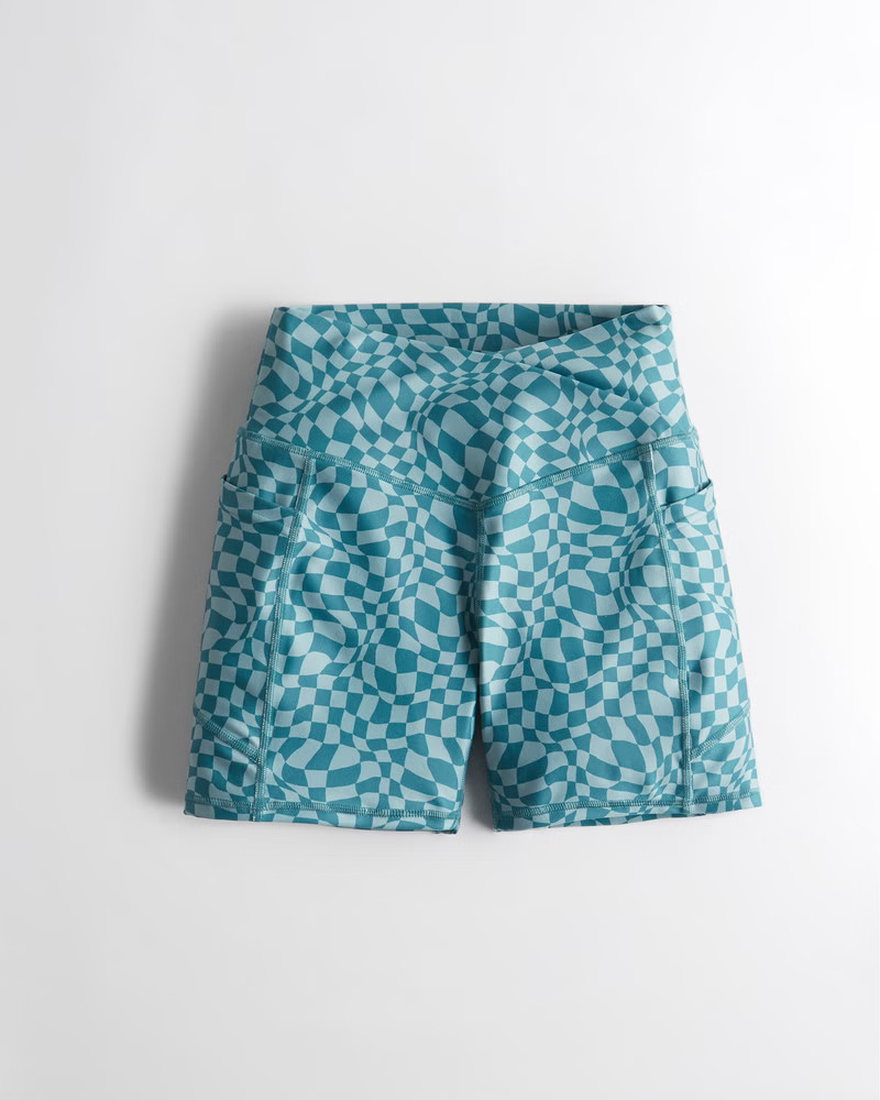 Gilly Hicks Go Recharge Wrap Shortie 3" | Hollister (US)