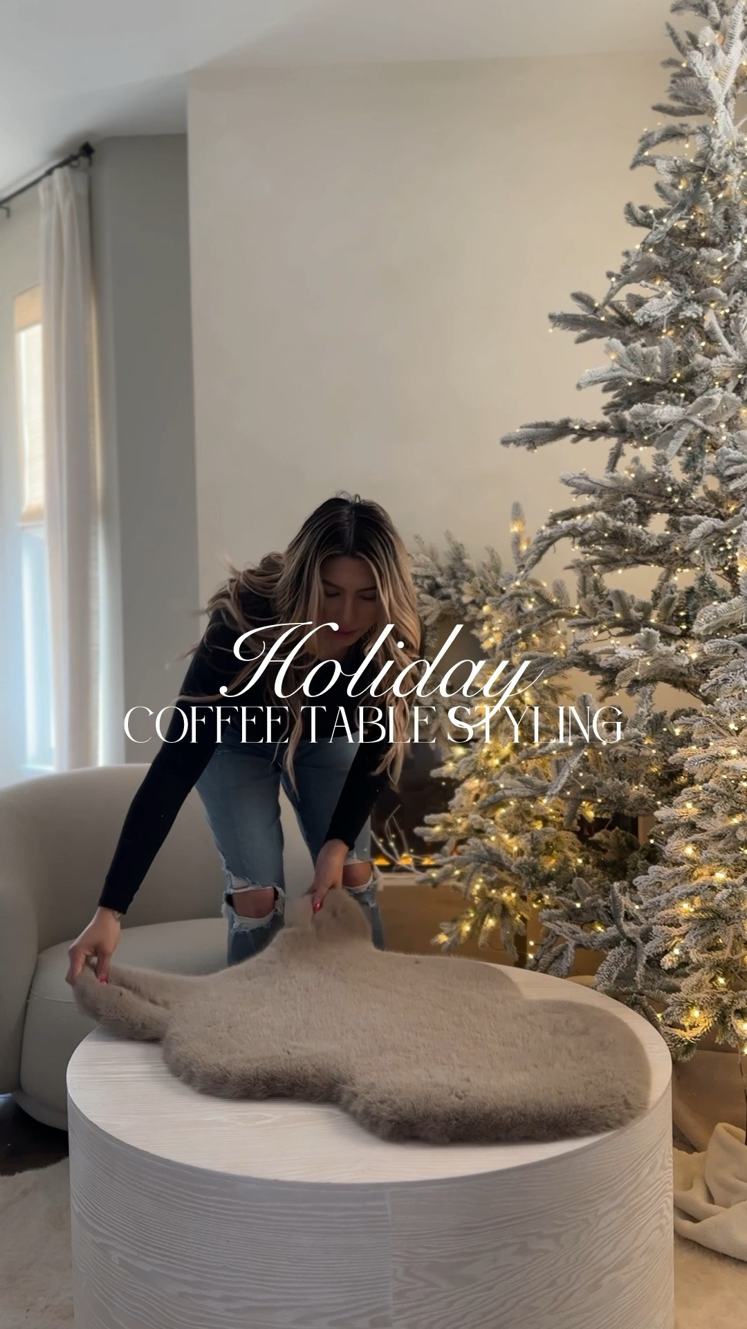 luxe christmas coffee table styling


I love how warm and cozy
my sitting room instantly felt with this coffee table
styling

#LTKHoliday #LTKHome