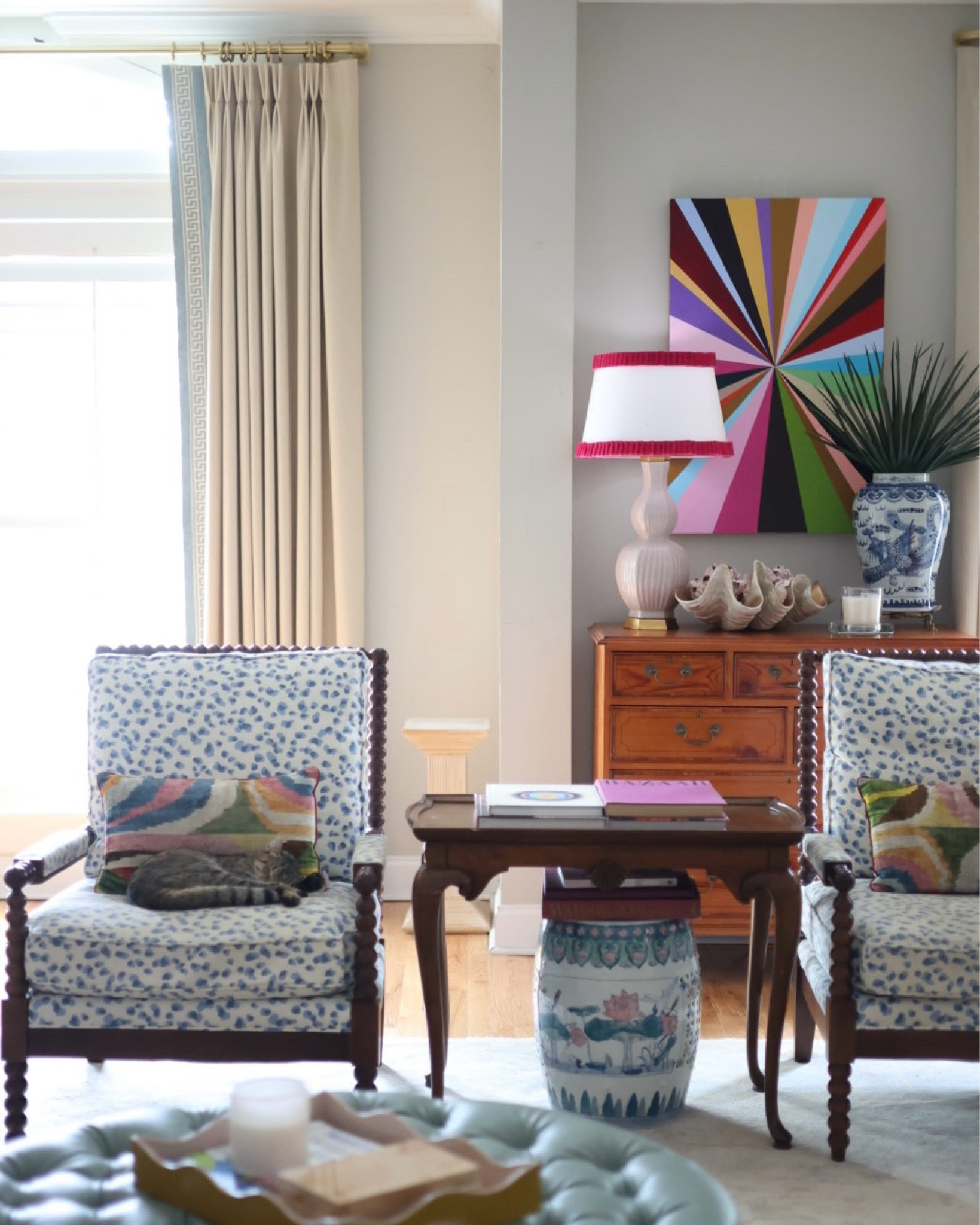 My favorite chairs on sale 

#LTKHome