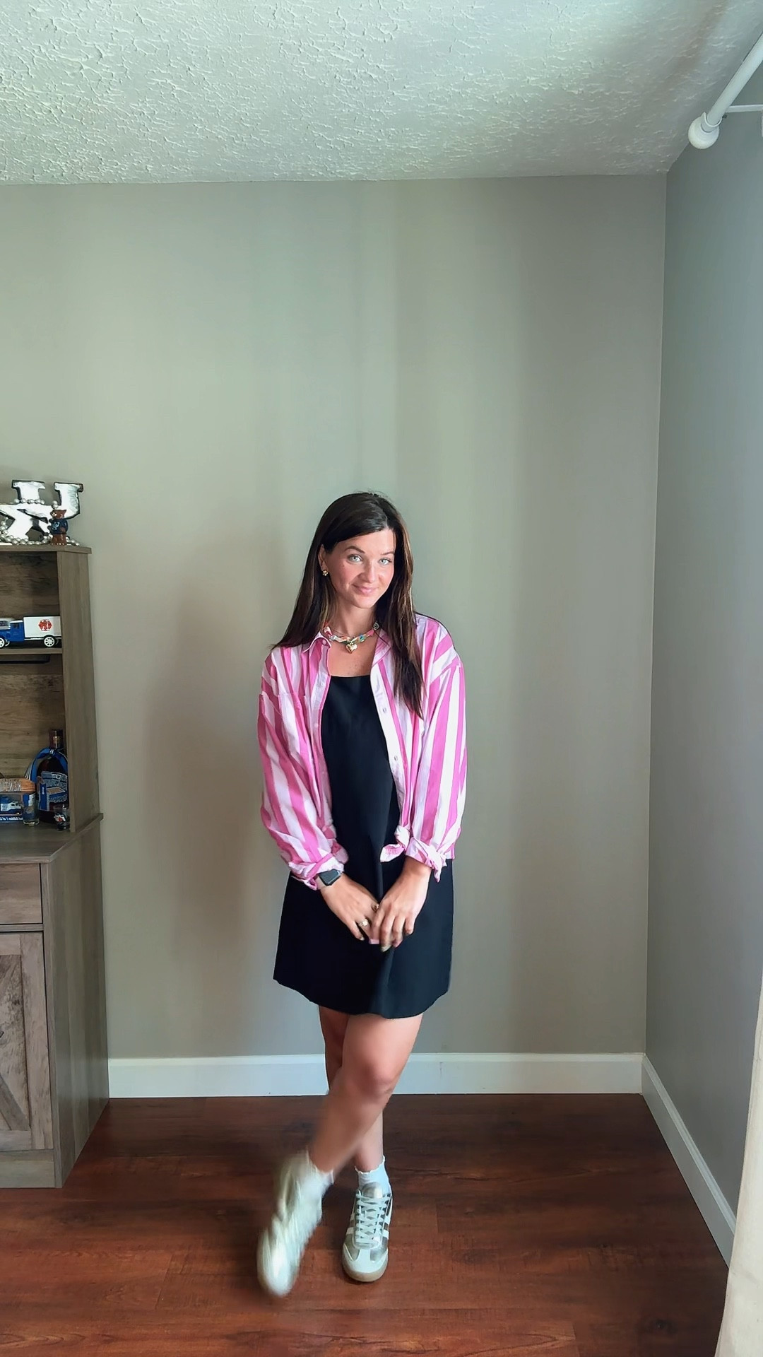 Why do last second outfits turn out the cutest ???

Size S in the dress
Size M in the button down

#LTKSeasonal #LTKU #LTKootd