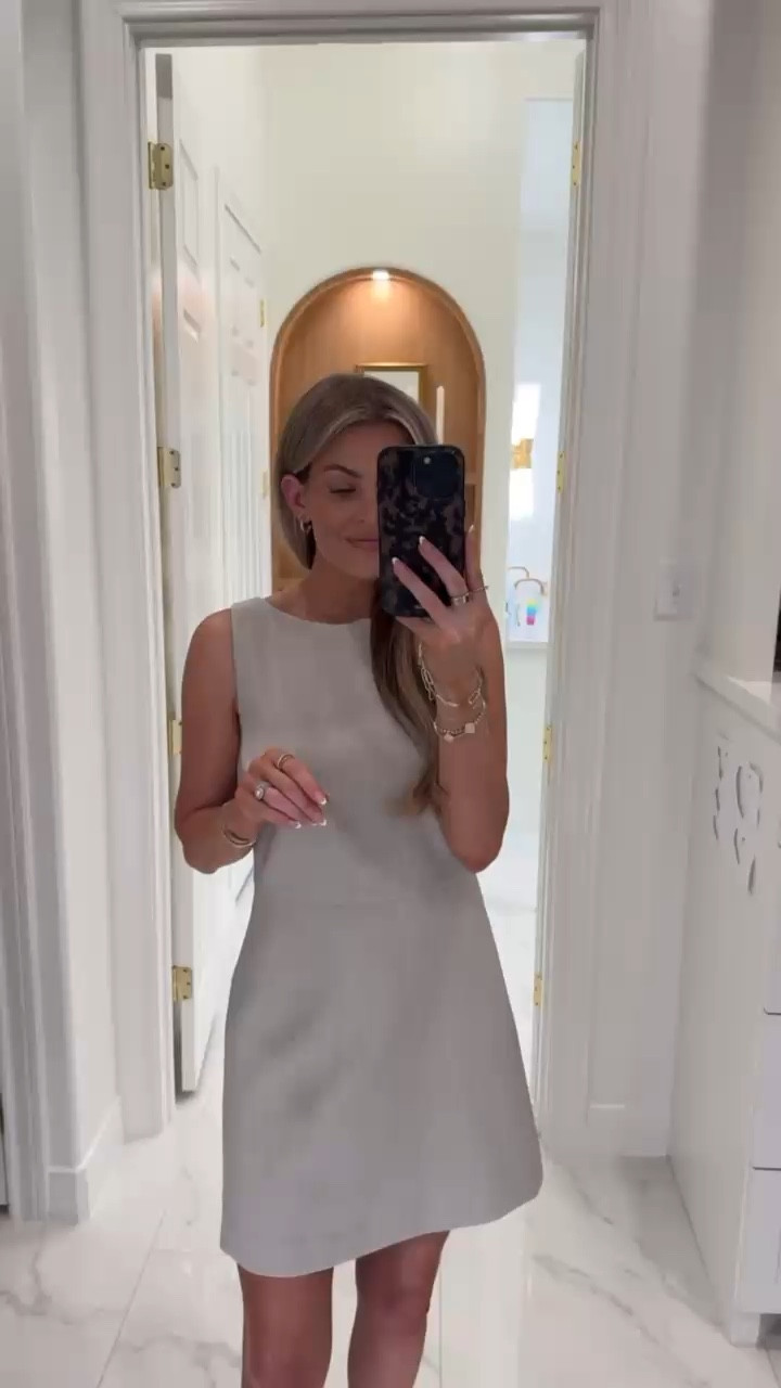 this one is perfect for all the corporate girlies!! I grabbed this one for date night and church but absolutely love the fit of this!!
(wearing size 4)

Aritzia, classy style, Aritzia dress, corporate outfit, date night dress, church dress

#LTKFindsUnder100 #LTKFindsUnder50 #LTKSeasonal