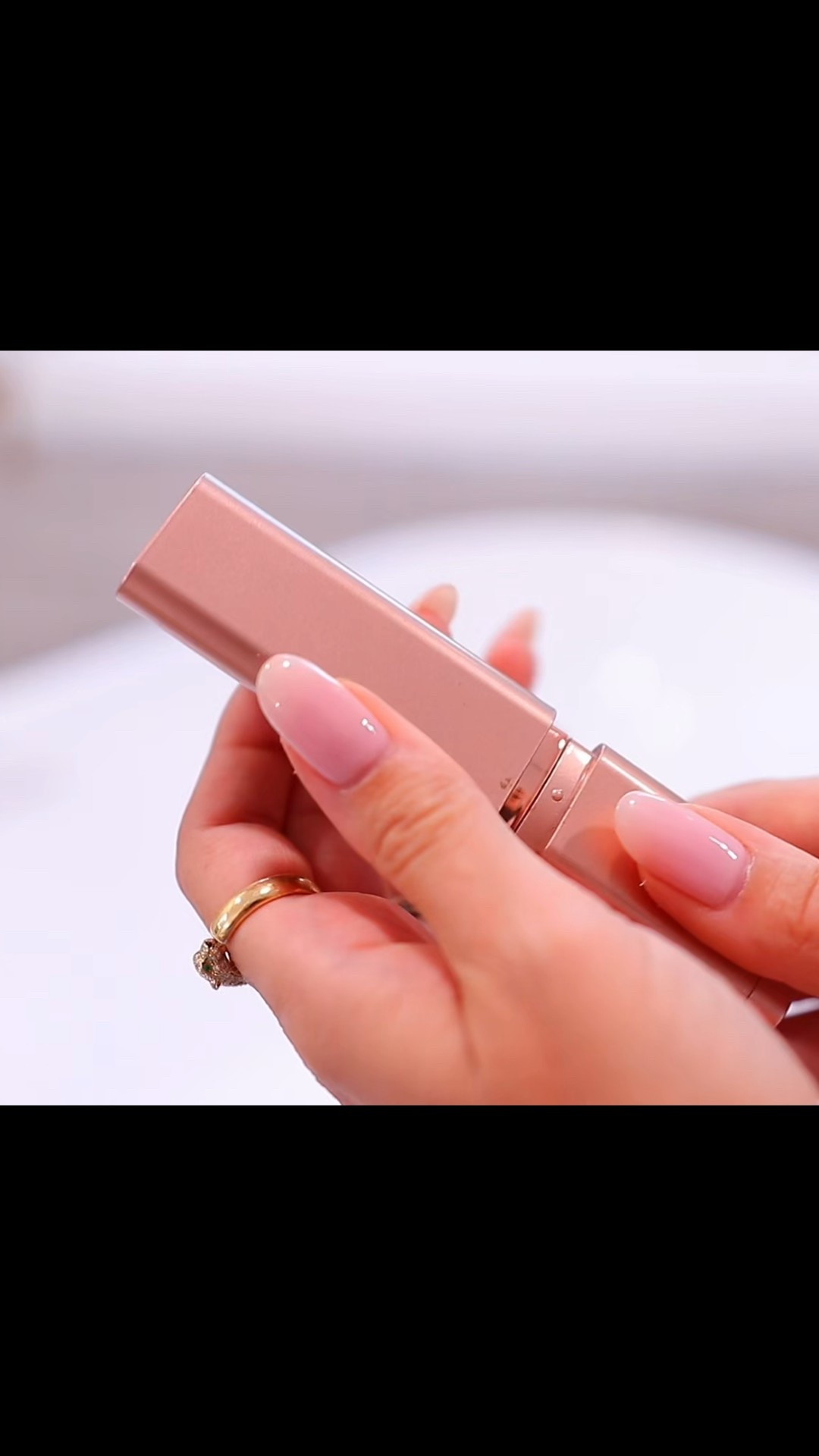 Love love love this LYS Cream Bronzer Stick! It blends SO well🐻✨
#sephorasale

#LTKBeauty #LTKSaleAlert