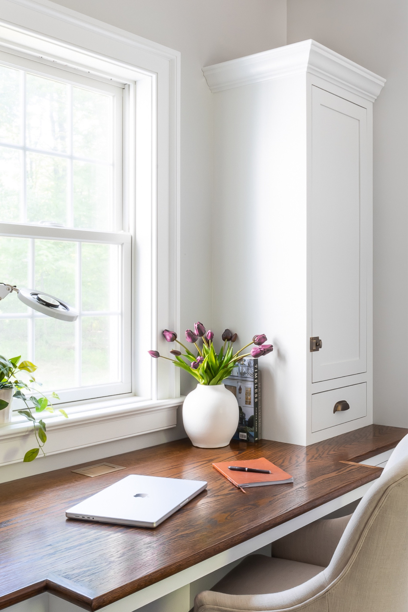 My little home office got an upgrade last week with this brass power grommet 😍 More details on my blog!  I’m also loving these tulips for bringing some life to these gray walls- I think it’s time to re-paint! 

#LTKhome #LTKSeasonal