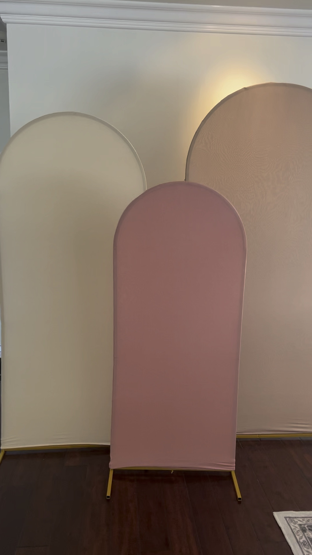 Fabric photo backdrop

#LTKparties