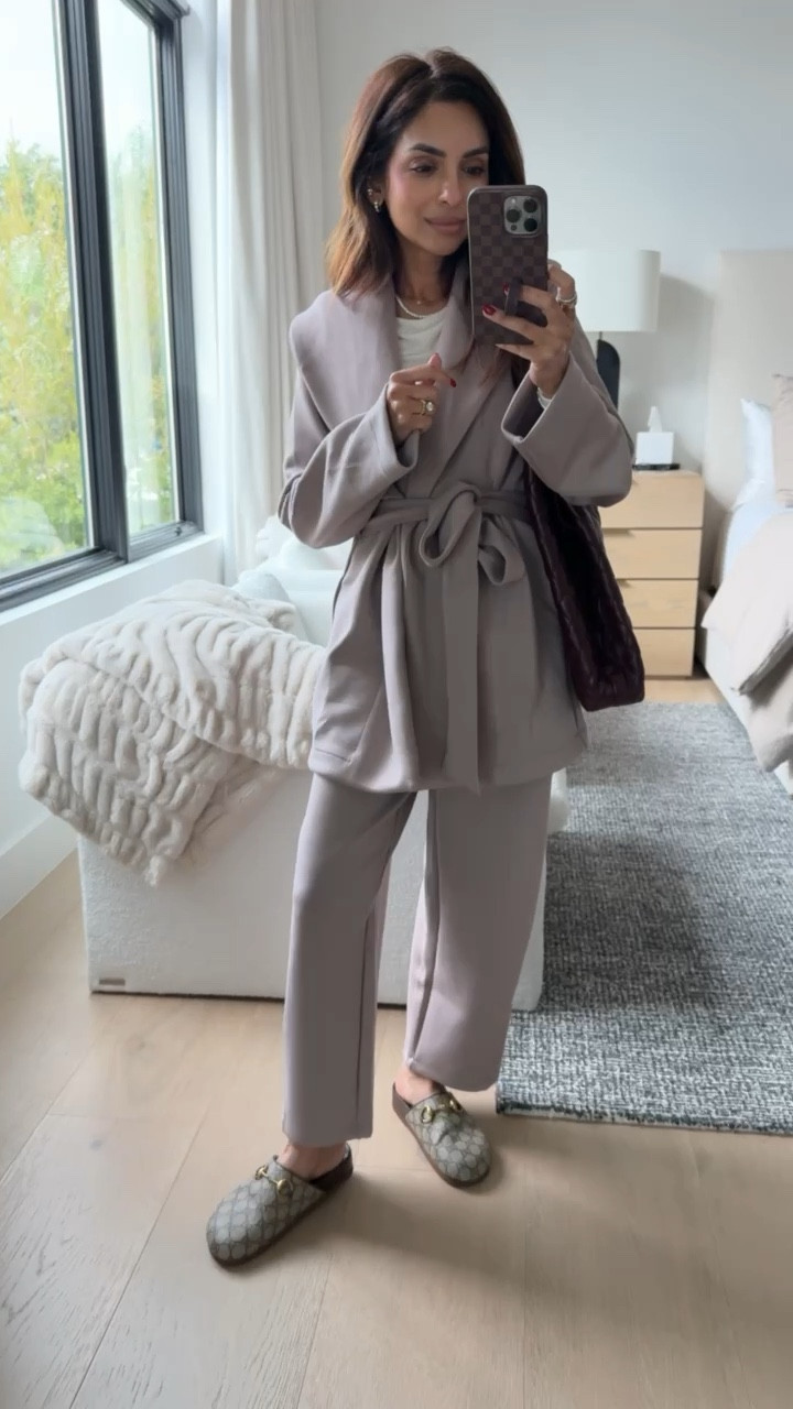 This is the coziest Spanx set! Loving the fit of this wrap cardigan, so easy to throw on with the matching pants. I’m wearing size XS in the top and XS Petite in bottoms. NASREENXSPANX gets 15% off for new customers & free shipping ❤️

#LTKSeasonal #LTKPetite #LTKSaleAlert