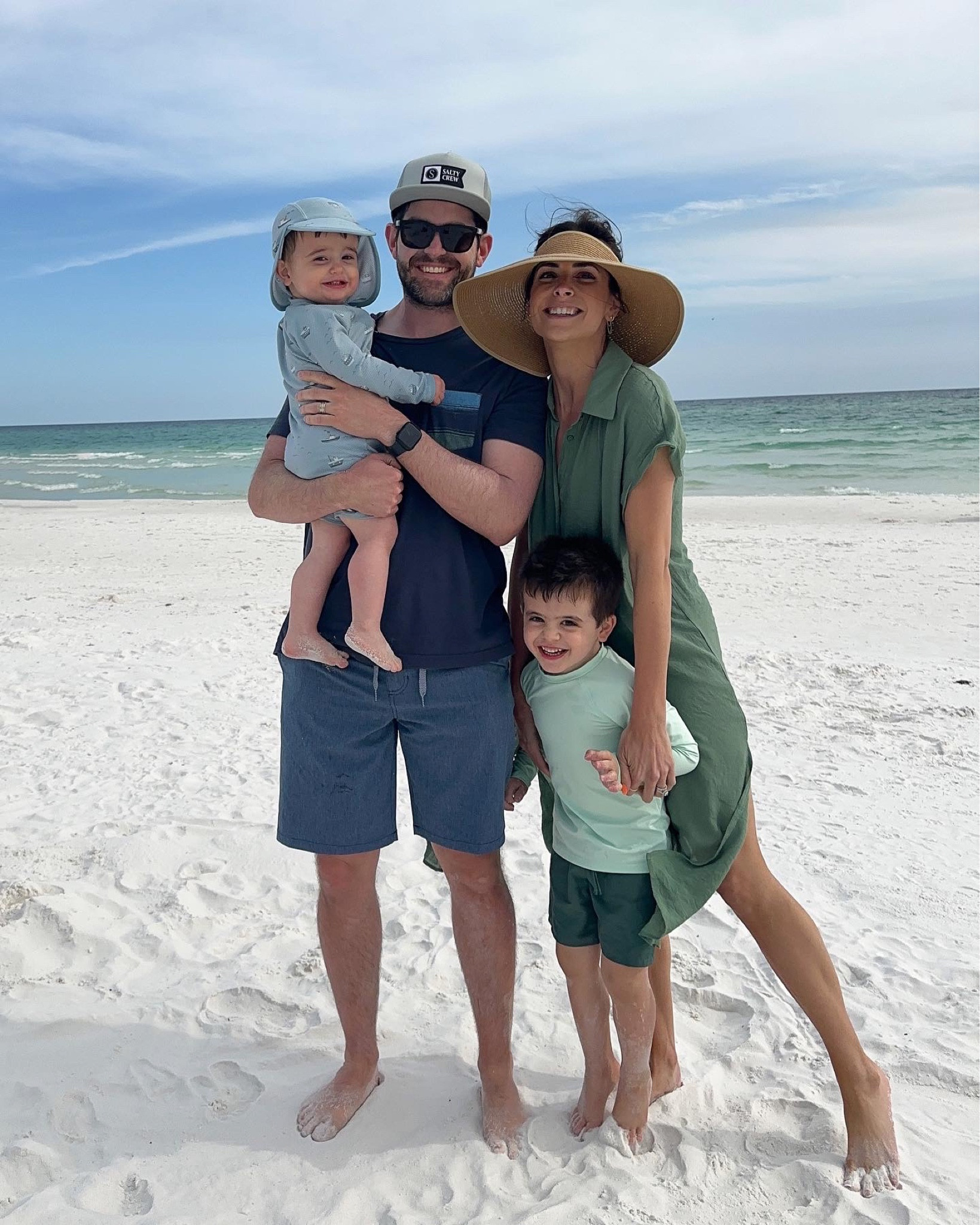 Cover up is true to size (S) 


Beach hat, beach visor, amazon swim, cupshe 

#LTKfamily #LTKswim #LTKtravel