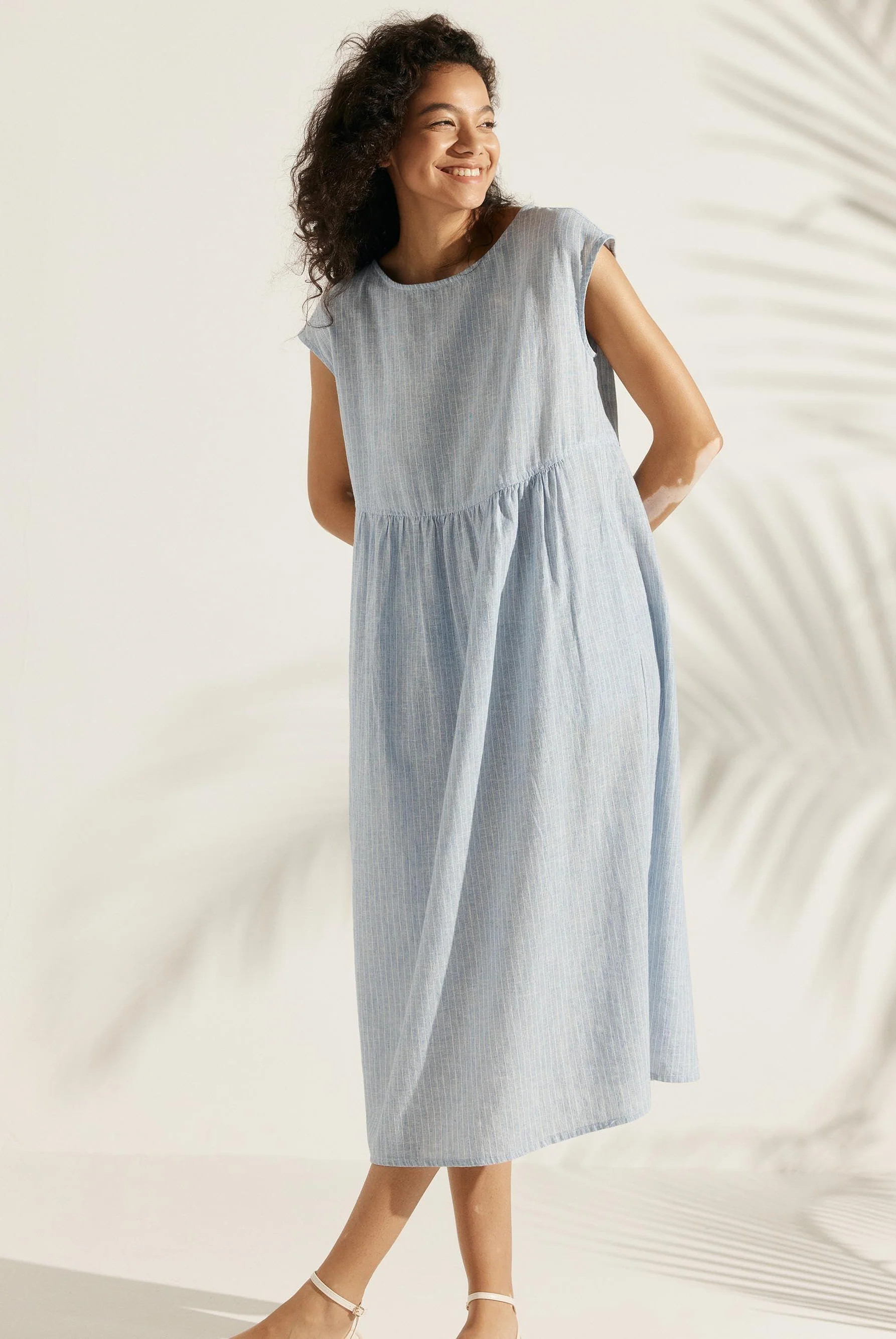 SIENNA 100% EUROPEAN LINEN LIGHTWEIGHT SLEEVELESS DRESS | LINTICO