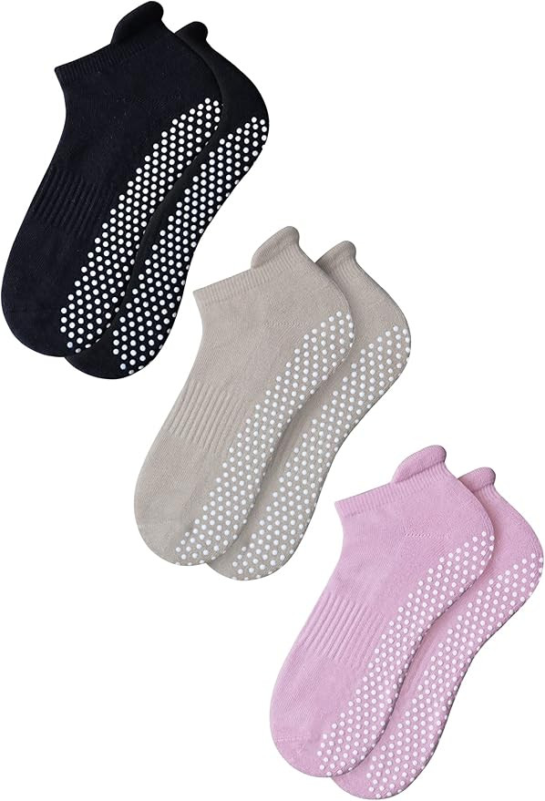 RATIVE Anti Slip Non Skid Barre Yoga Pilates Hospital Socks with grips for Adults Men Women | Amazon (US)