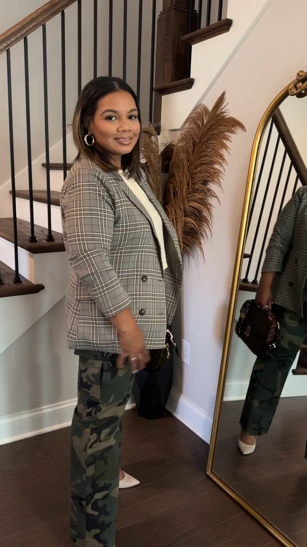 Mixed Prints | Leather 

#LTKSeasonal #LTKStyleTip #LTKMidsize