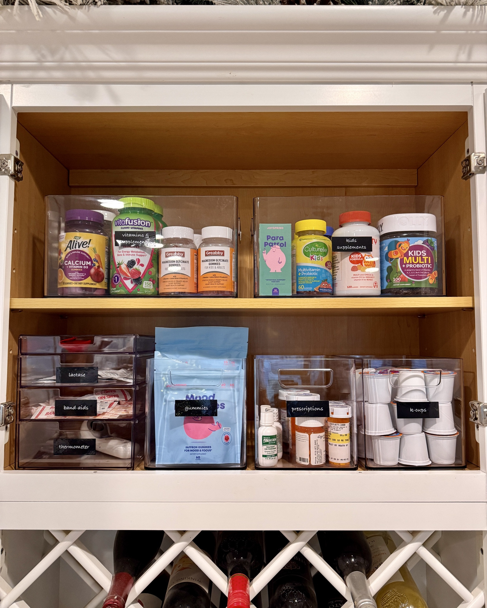 Kitchen Medicine & Supplement cabinet 

4-drawer stackable organizer 
Large Organizer bin
Medium Organizer bin 
*also available in frosted or gray

Perfect for kitchen or bathroom organizing 

#LTKHome #LTKFamily #LTKmomlife