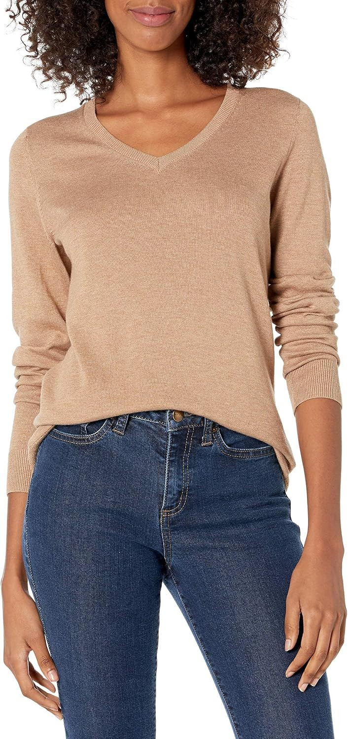 Amazon Essentials Women's Regular-Fit Lightweight Long-Sleeve V-Neck Sweater, Ribbed, Cozy Soft (Available in Plus Size) | Amazon (US)