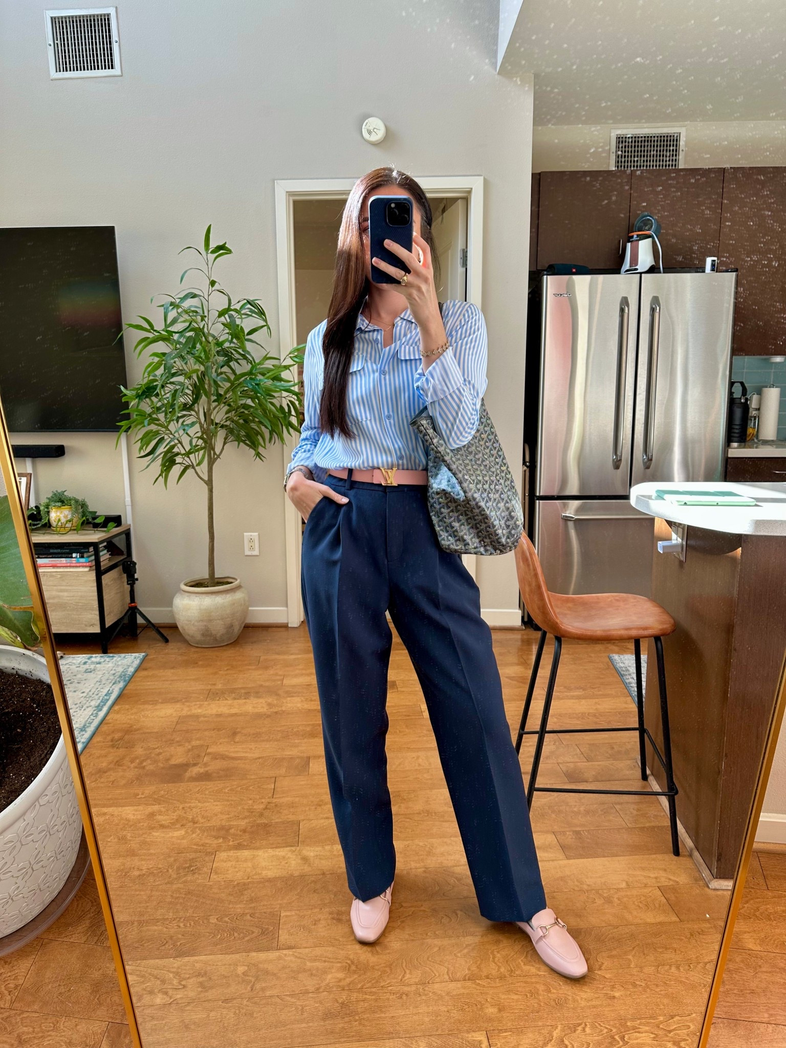 Striped button up S
Navy blue pleated dress pants 26R
Designer belt 
Pink loafers 7.5
Goyard Tote

#LTKShoeCrush #LTKWorkwear #LTKItBag