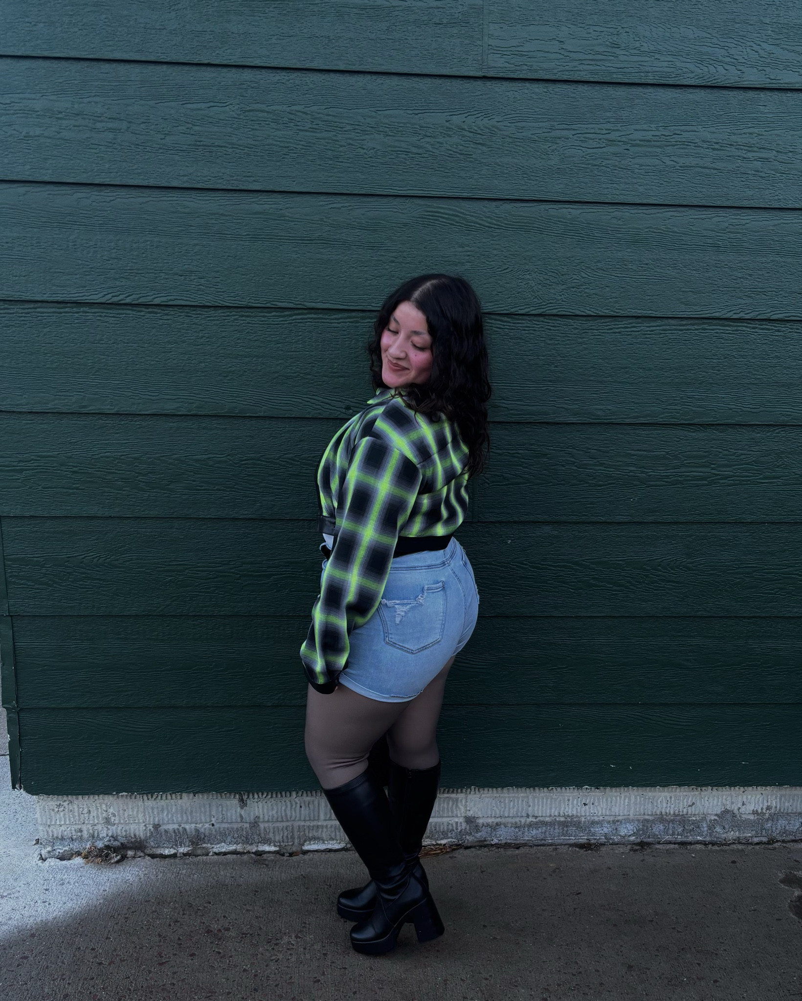 my wardrobe is about as bipolar as this Midwest weather ☘️
spring can be hard to determine what the actual weather is here so I essentially dress to face the cold & warm at the same time 😅


#LTKSpringSale #LTKootd #LTKMidsize
