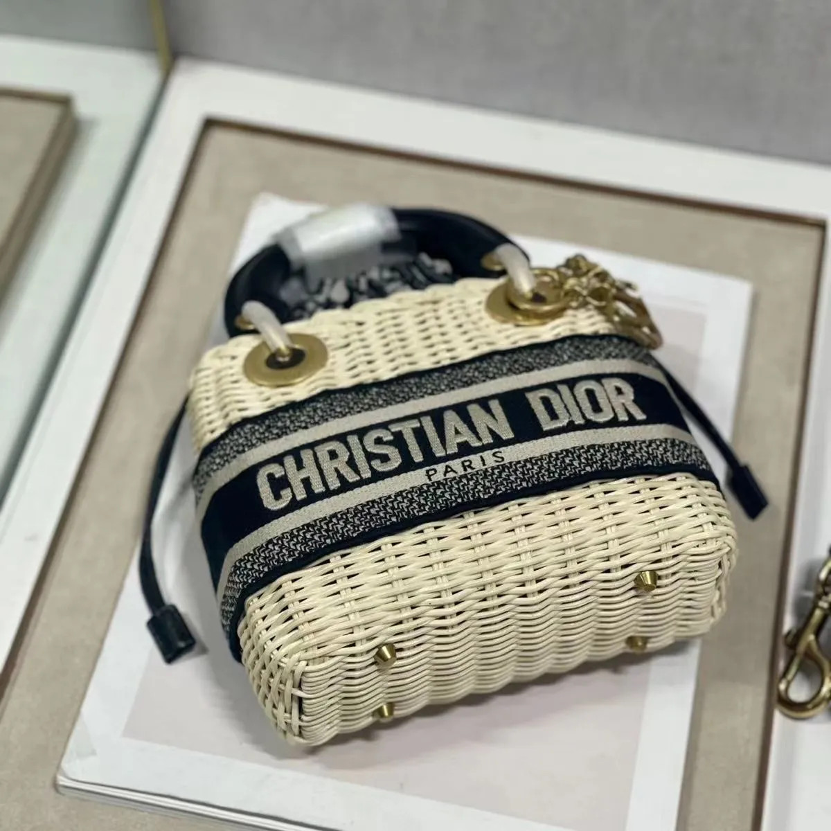 Classic High Quality Woven Rattan Wicker Bamboo Basket Bag Versatile Portable One Shoulder Messen... | DHGate