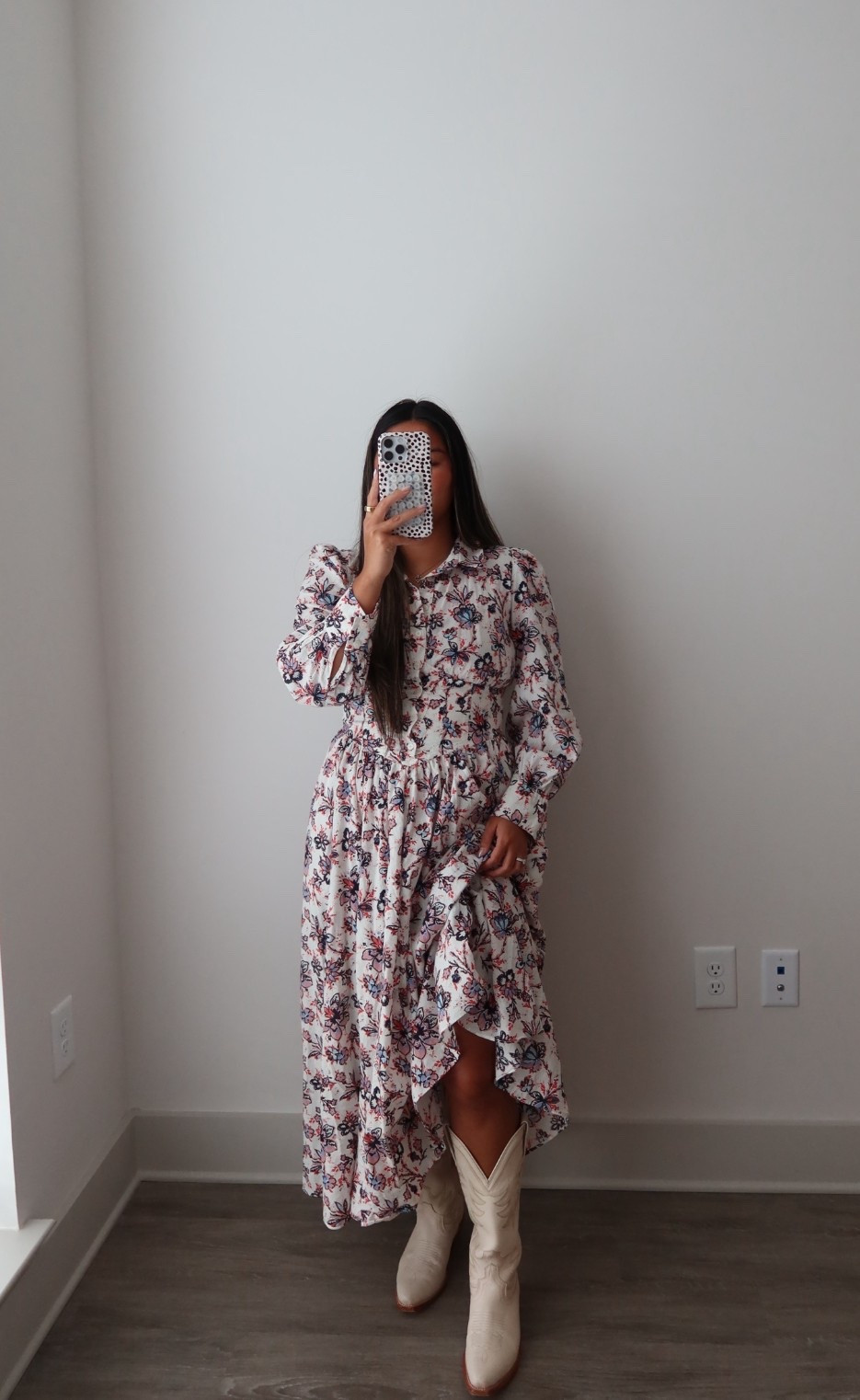 
Use this link for 60% OFF your 1st Month! 

https://rtr.app.link/e/C4797P8DKYb

#LTKStyleTip #LTKShoeCrush 

#LTKPetite