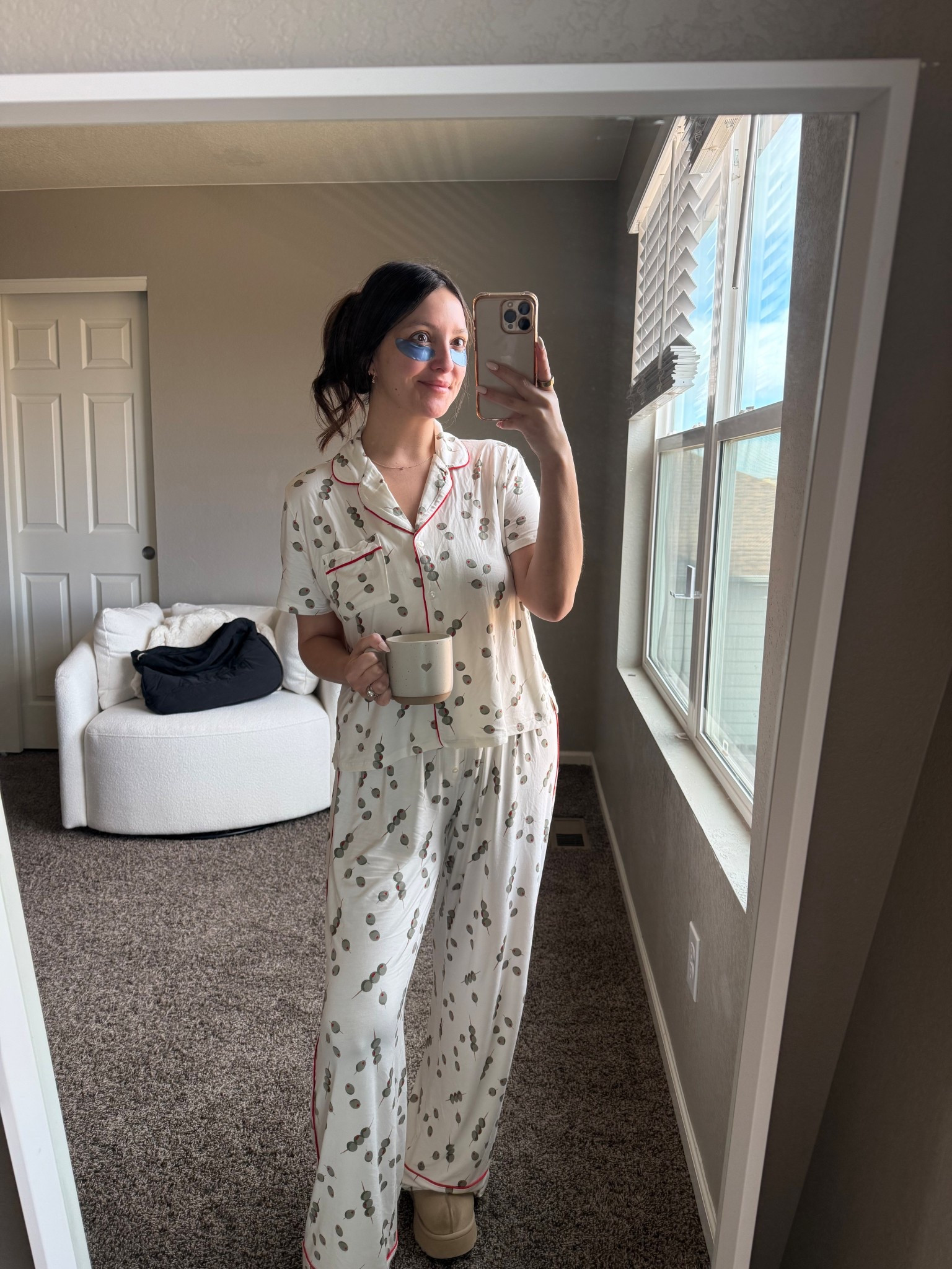 the CUTEST olive PJ set from @Aerie 🤭🫒 

#LTKPetite #LTKmorningroutine #LTKselfcare