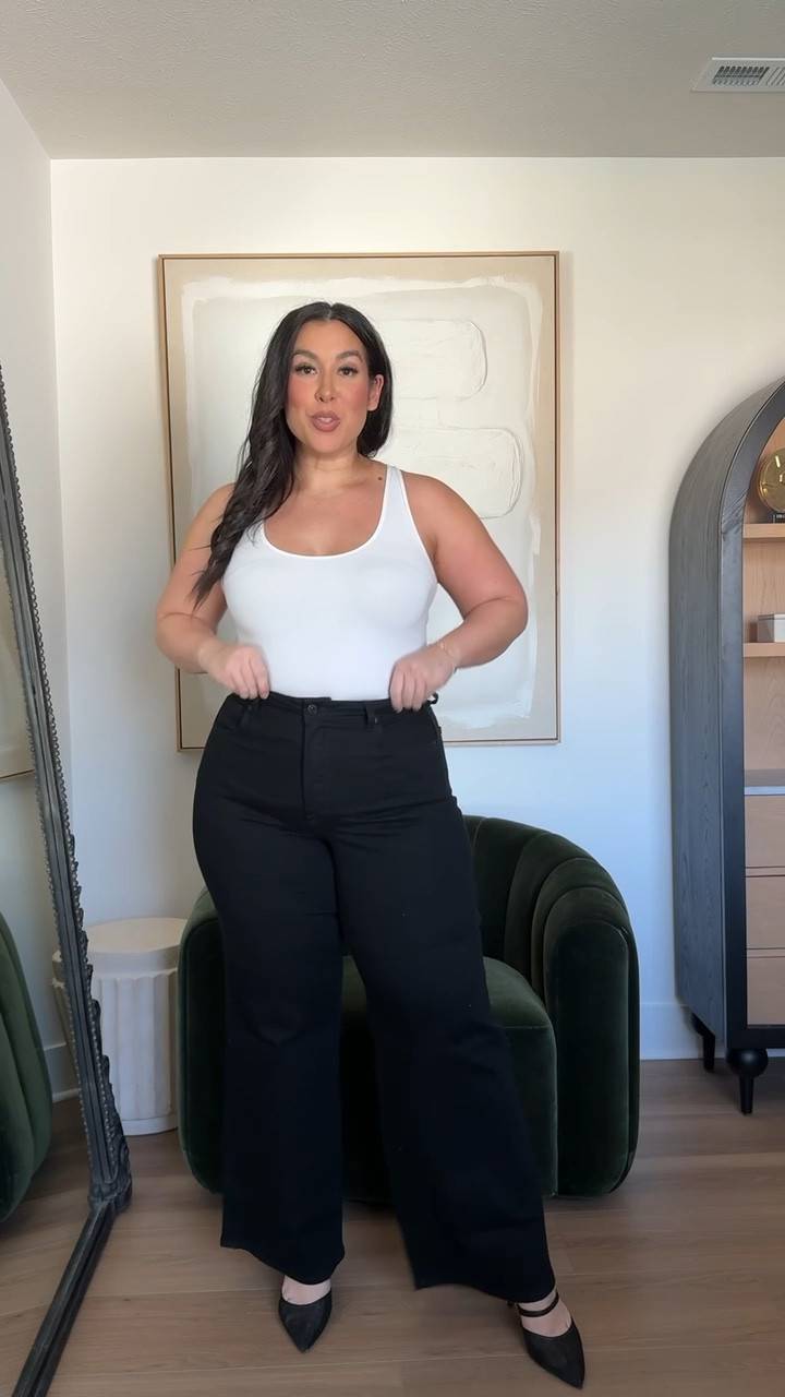 High rise wide leg jeans! Fabletics Midsize Stretchy Jeans Haul | Size 16 🖤
-
-
-
Midsize Haul, Jeans, Denim, Fabletics, Stretchy Jeans, Curvy Jeans, Spring, Fabletics Jeans @Fabletics 

#LTKMidsize #LTKootd #LTKSeasonal