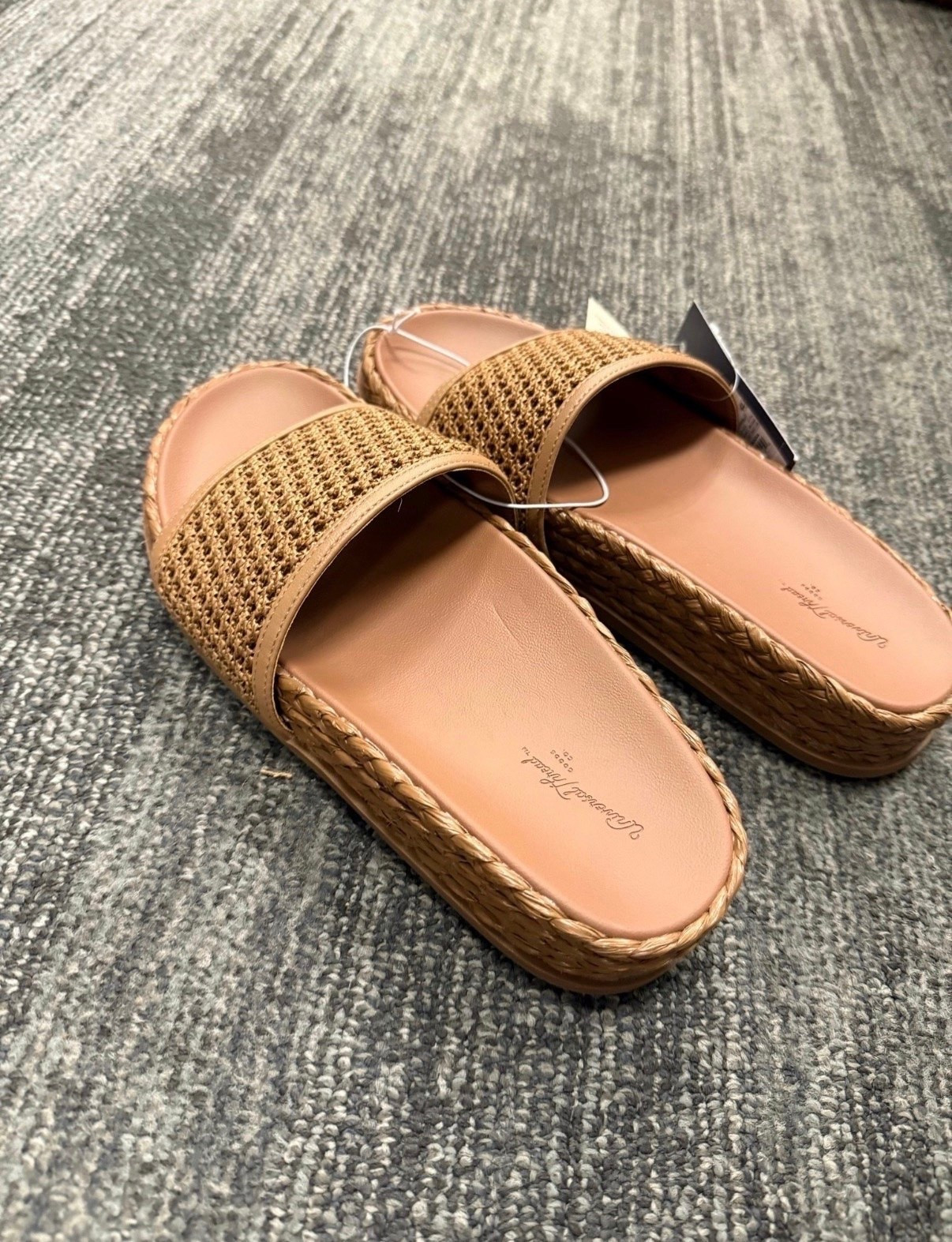 Target slides 🤎

#LTKgrwm #LTKSeasonal #LTKdayinmylife