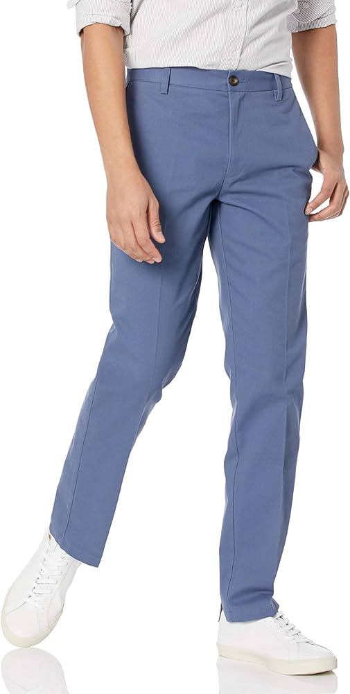 Amazon Essentials Men's Slim-Fit Wrinkle-Resistant Flat-Front Chino Pant | Amazon (US)