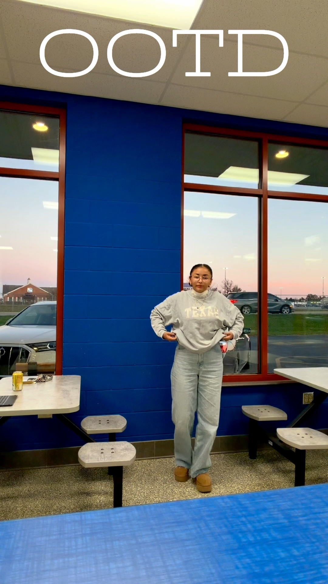 Casual OOTD #ootd #casual #momootd #comfy #uggs #oldnavy 

#LTKdayinmylife #LTKmomlife #LTKSaleAlert