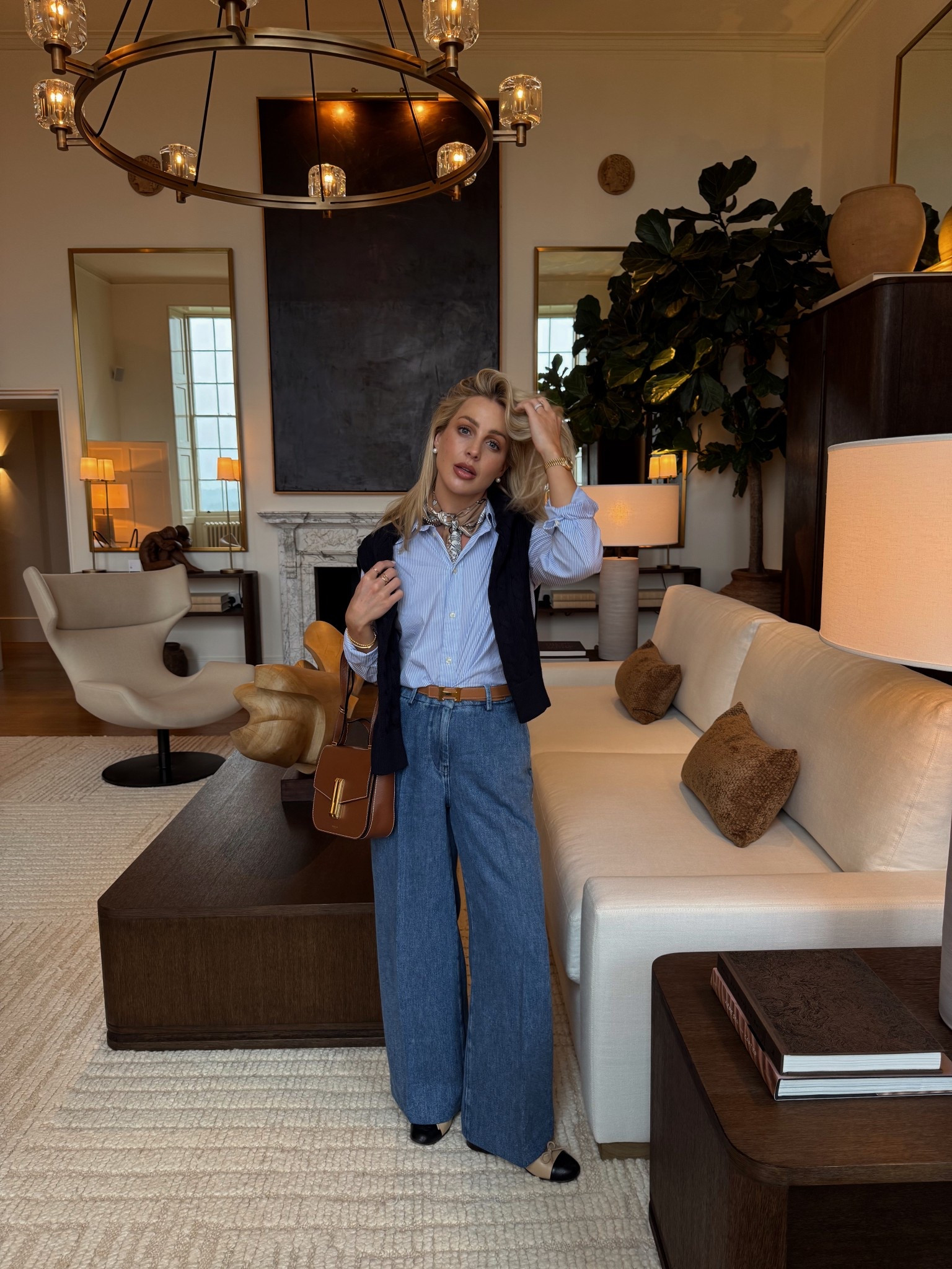 A new spring outfit, stripe shirt, navy cardigan and new favourite flared jeans (they come in petite size) 

#LTKspring #LTKstyletip