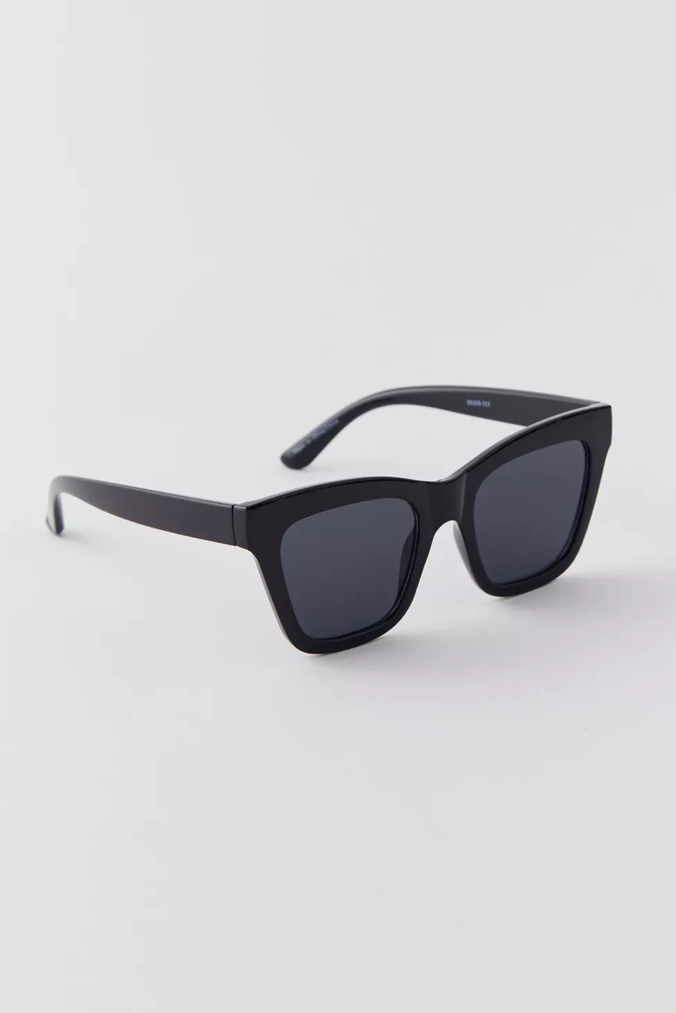 UO Essential Oversized Sunglasses | Urban Outfitters (US and RoW)