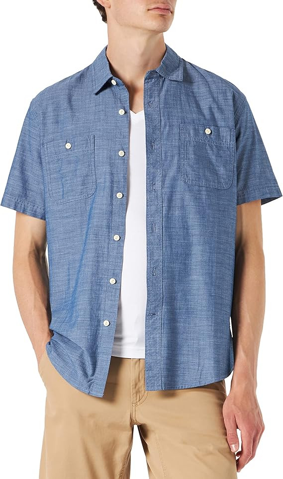 Amazon Essentials Men's Regular-Fit, Short-Sleeve Button-Down Chambray Shirt | Amazon (US)