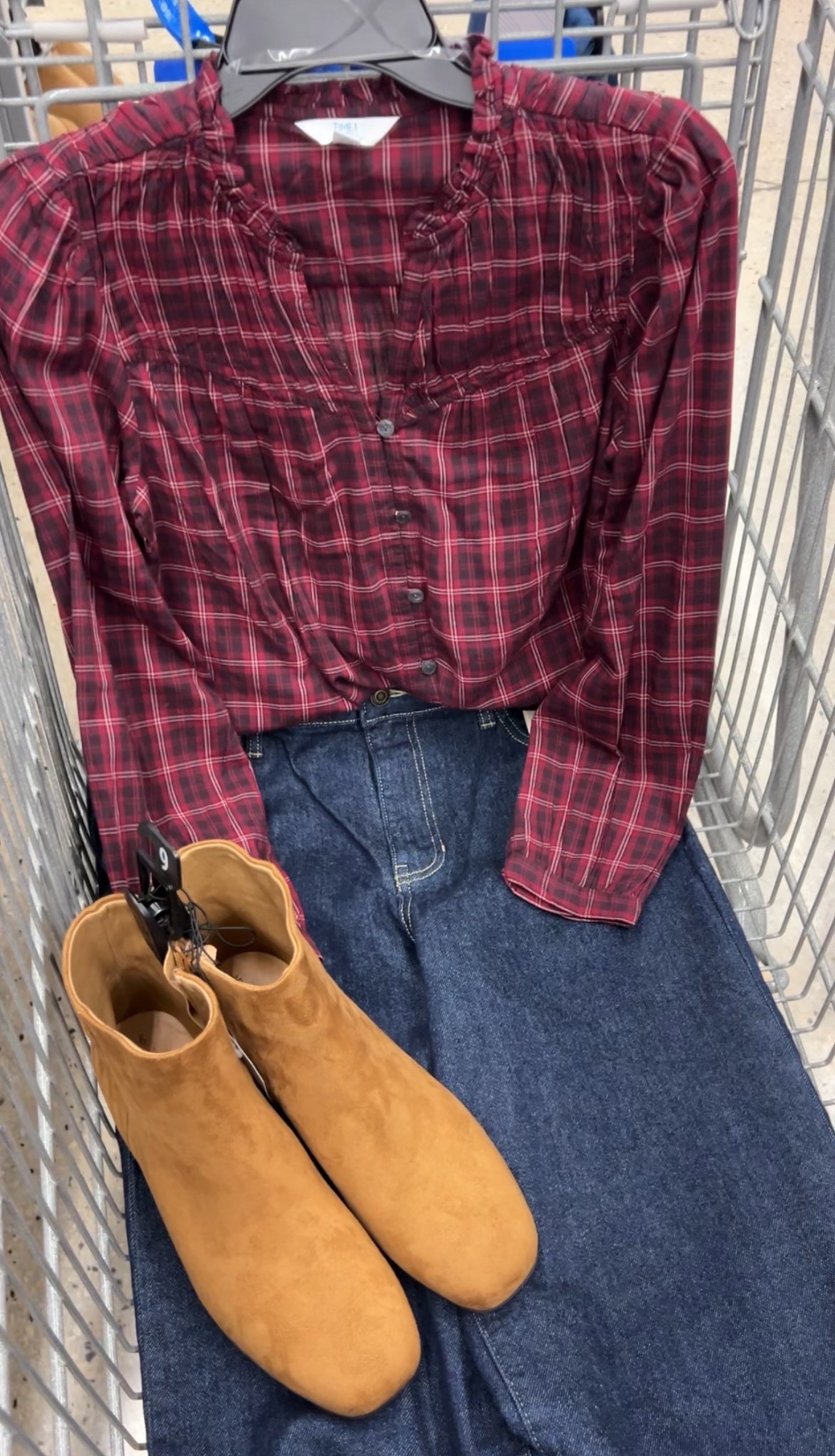 Walmart outfit idea with this cotton plaid top and wide leg jeans. Fit is true to size, I’m a small in each. No need to size up in the jeans. They have elastic at the back waistband, very comfy! #walmartfashion #walmartfinds 

#LTKHoliday #LTKFindsUnder50 #LTKOver40