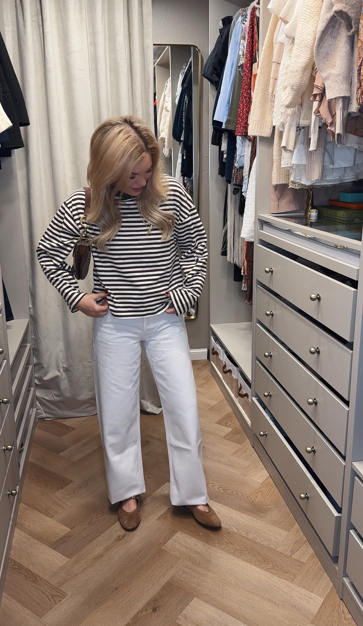 Agolde jeans
White jeans 
Off white jeans 


#LTKootd #LTKdayinmylife #LTKSeasonal