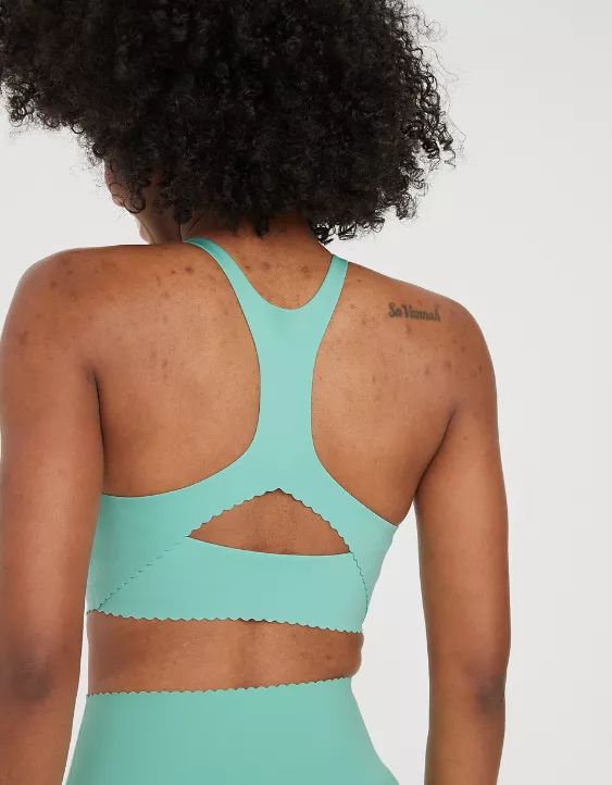 OFFLINE By Aerie Real Me Hold Up! Scallop Sports Bra | Aerie