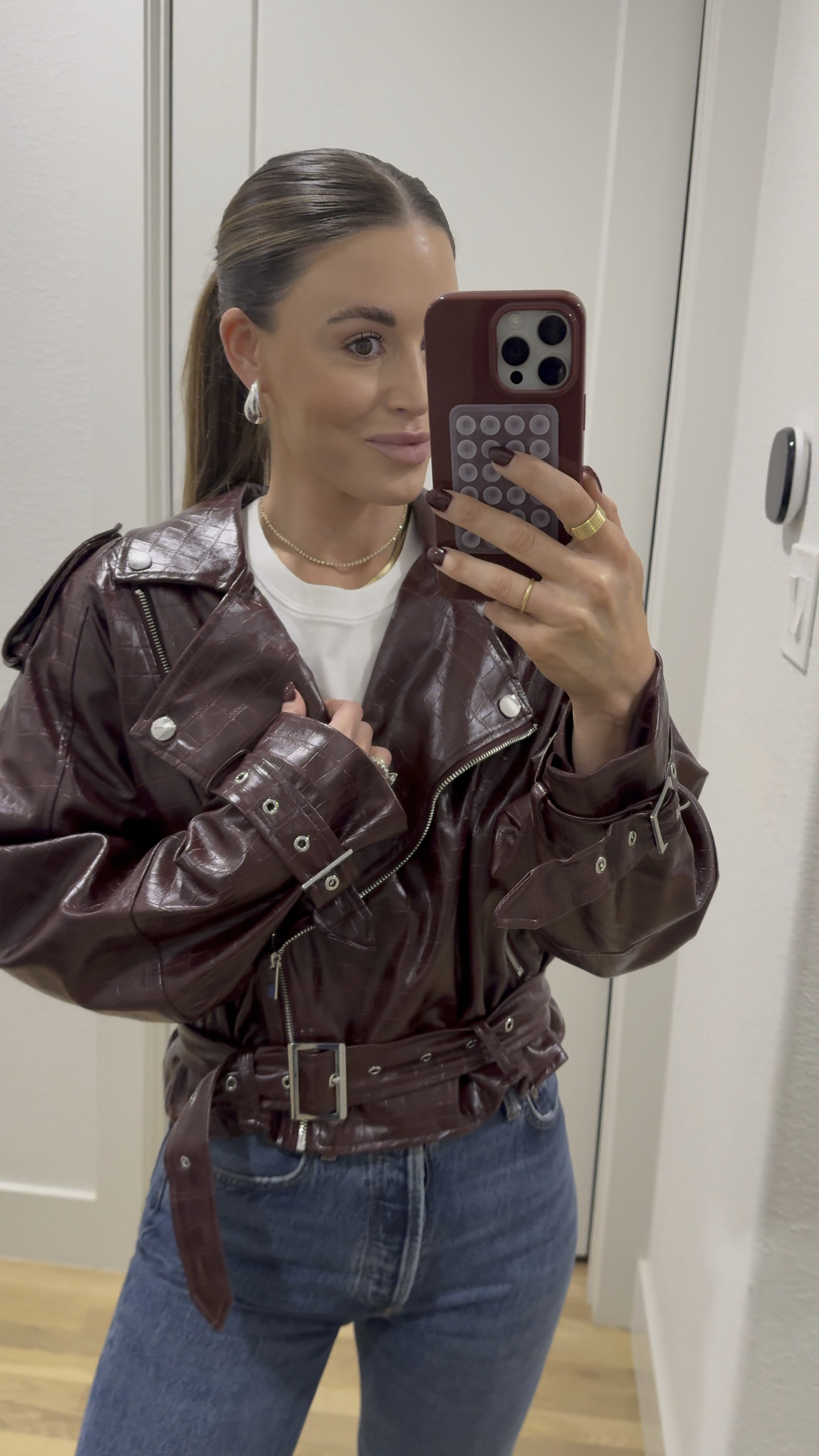 Loving this new burgundy vegan jacket ! Size small 

Faux leather jacket 
Burgundy jacket 
 Burgundy leather jacket 

#LTKHoliday #LTKStyleTip #LTKGiftGuide