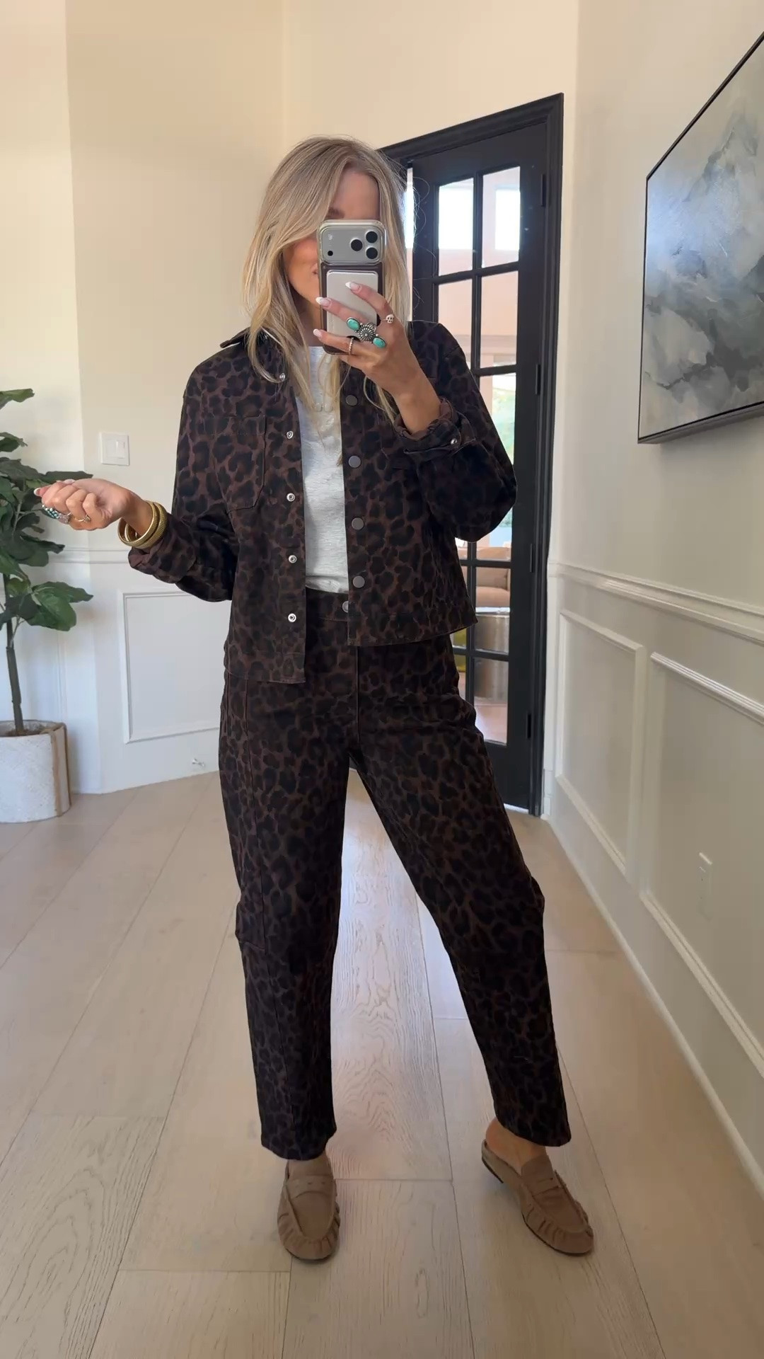 Leopard is a neutral—I don’t make the rules. 🐆🤎✨ This matching set is giving effortlessly cool for fall.

#LTKootd #LTKdayinmylife #LTKgrwm