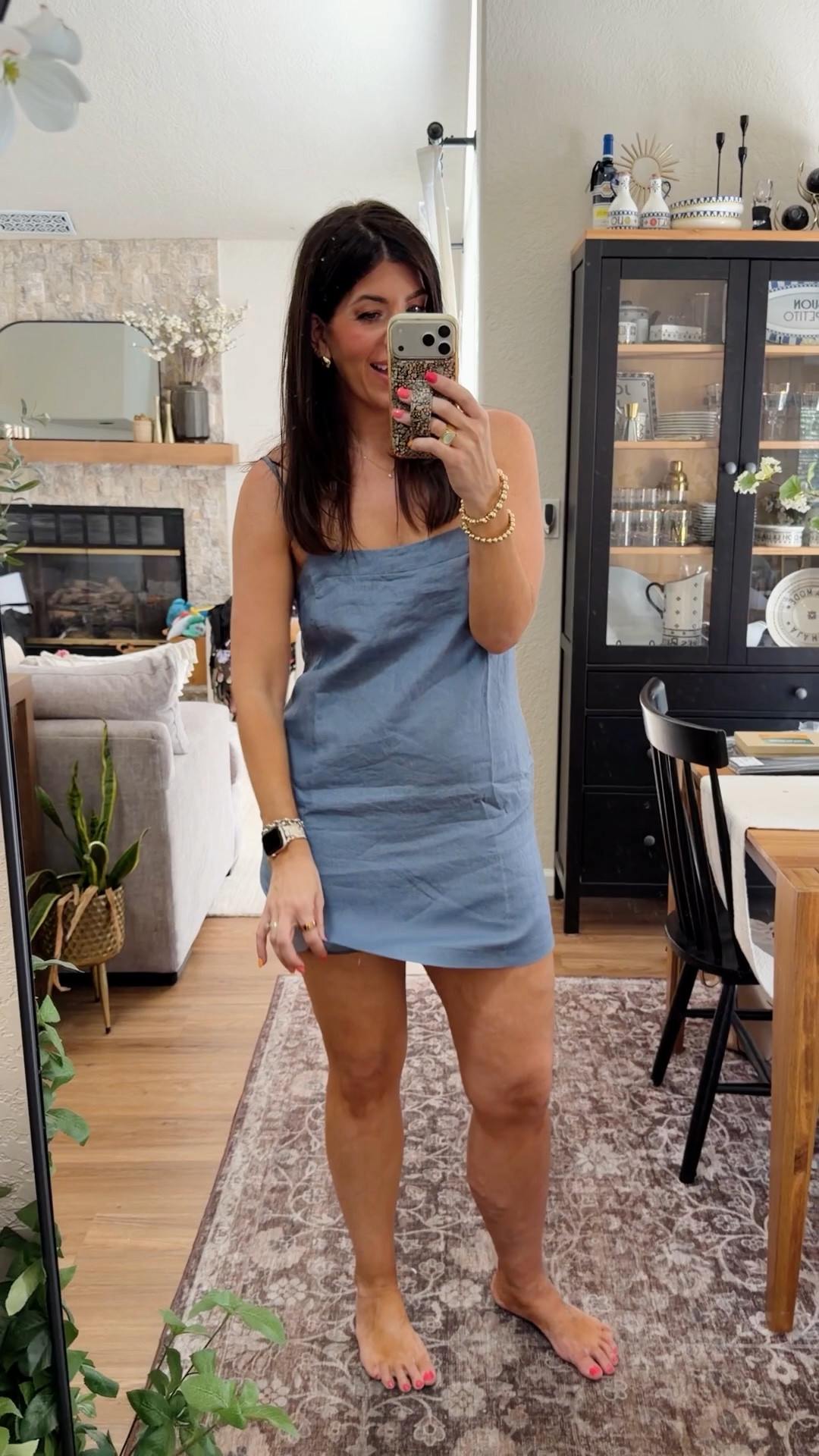 Linen summer dresses 
In a medium in both

#LTKSaleAlert #LTKMidsize #LTKOver40