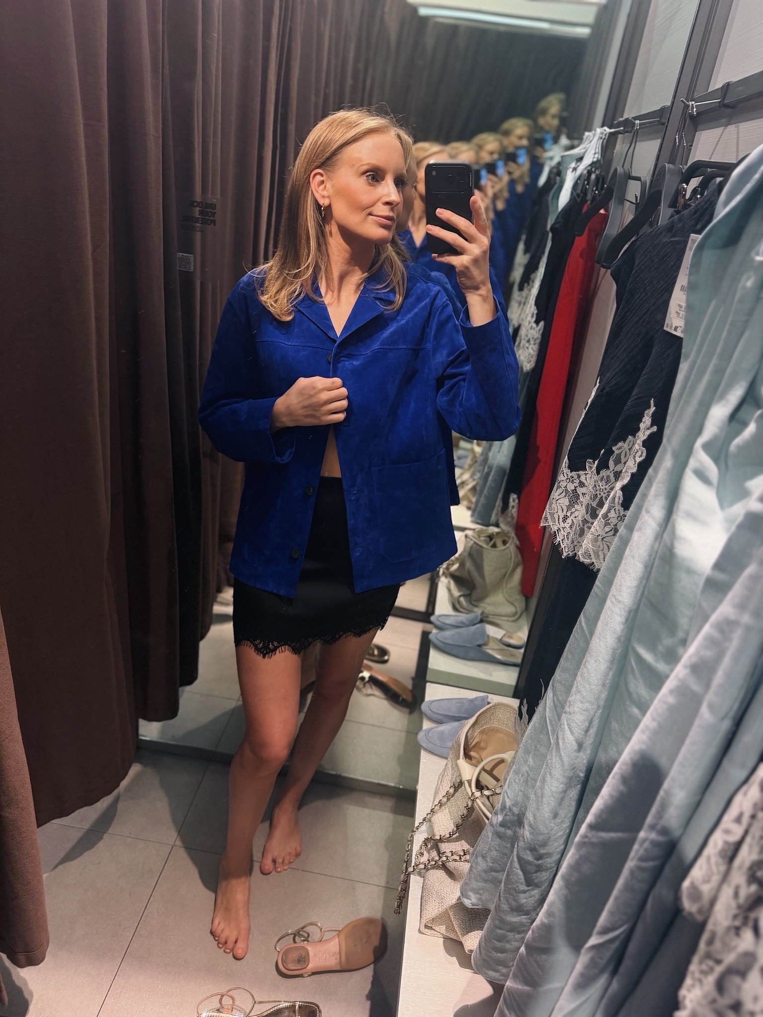 A cool suede jacket and lace trimmed skirt (with built in shorts underneath 🙌🏻)! I’m wearing the XS in the jacket and small in the skirt.