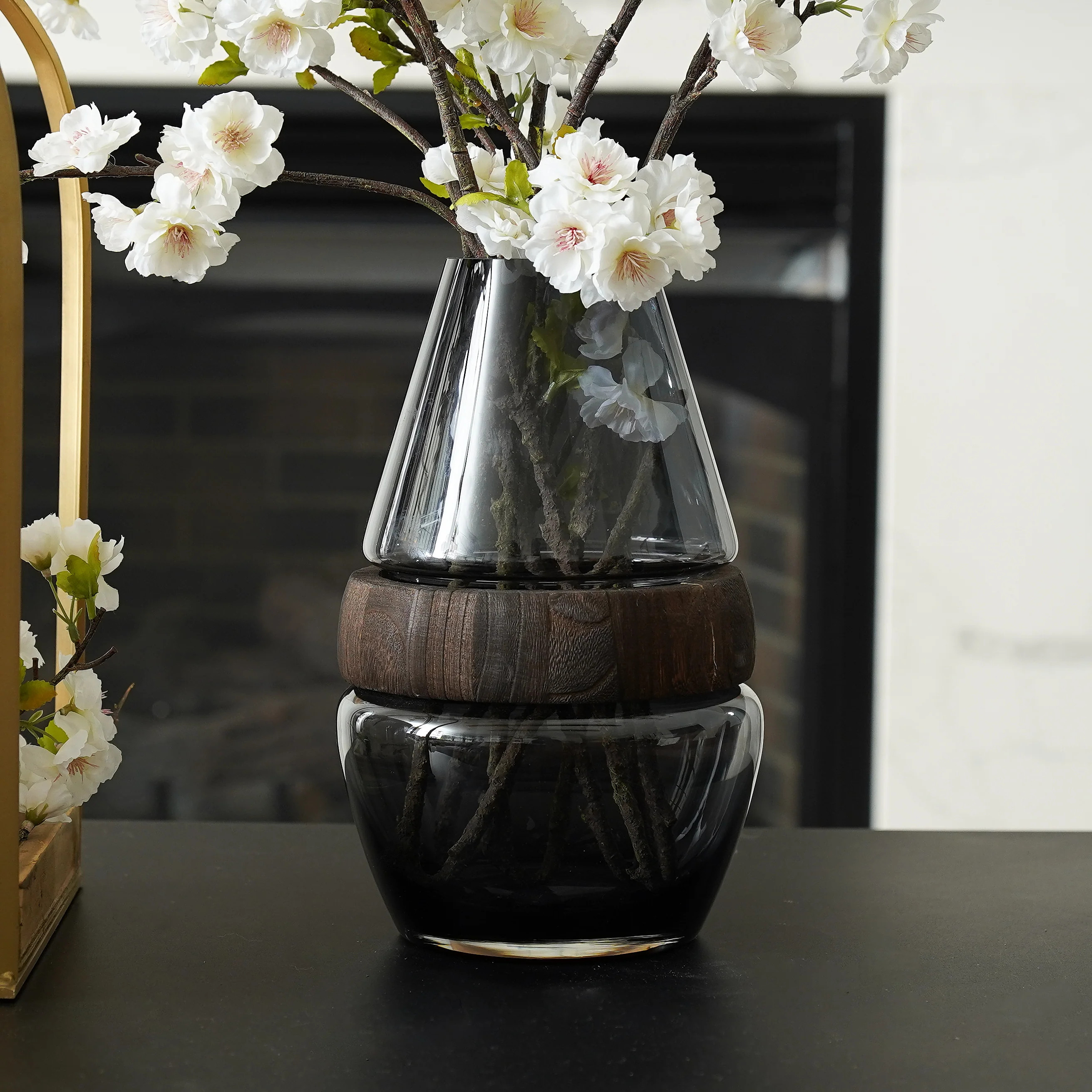 Matilda Glass & Wood Vase | MJHome