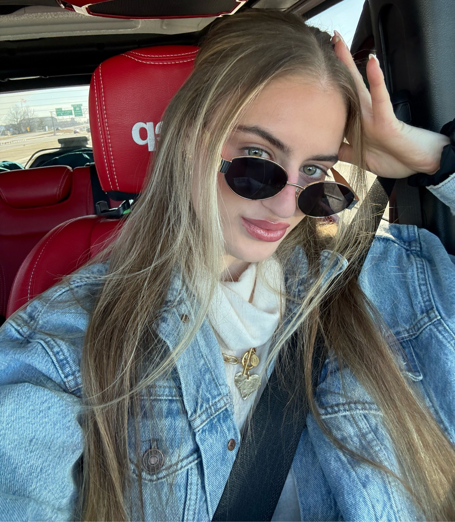 🫐☁️🧸

#LTKWatchNow #LTKSeasonal #LTKStyleTip