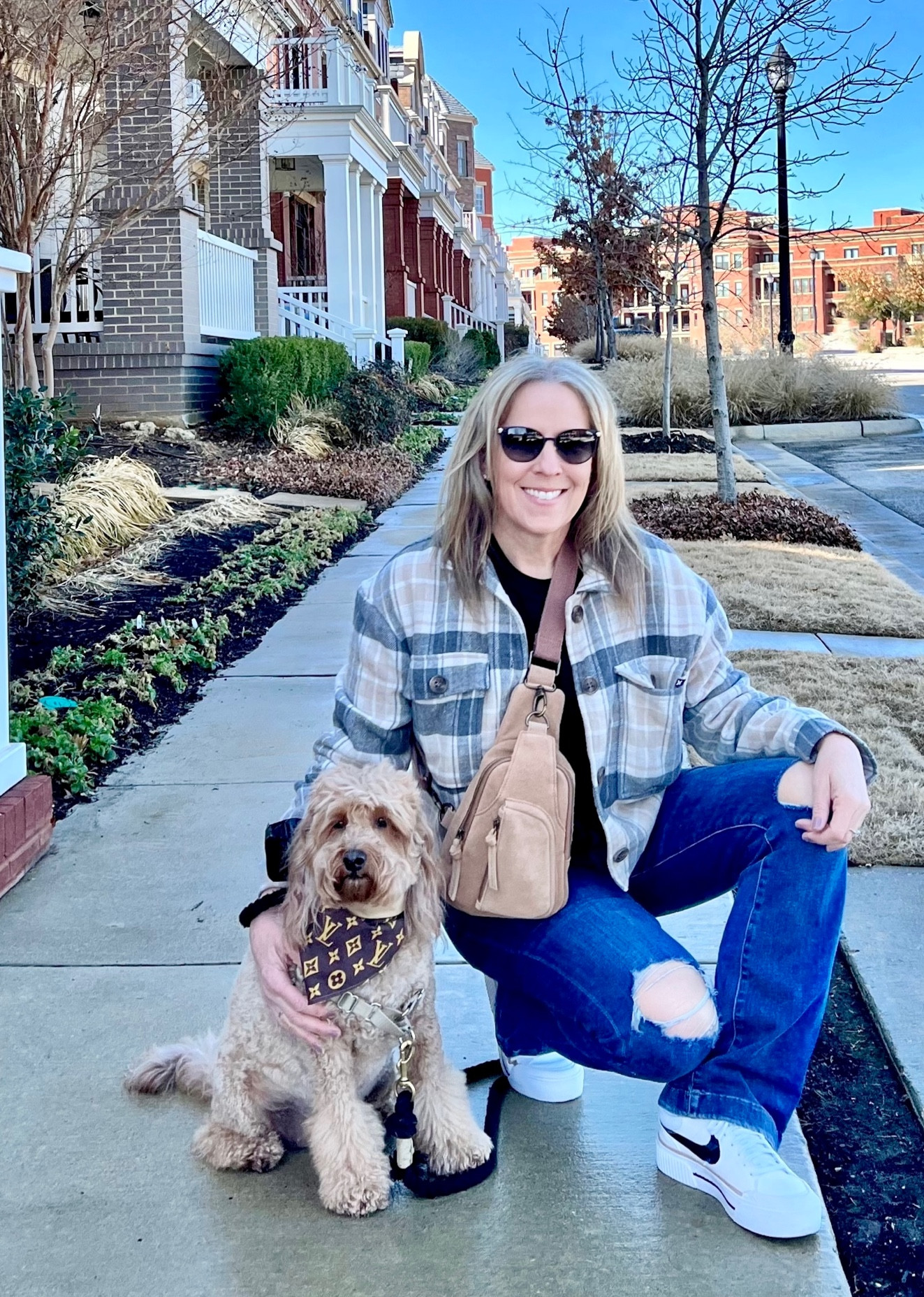 Loving my athletic yet casual and stylish Nike Legacy Lift sneakers. Perfectly matched with this Free People side bag. Love this bag so much I have it in 3 colors. This one is Pirate Gold and I also have Black and Slate which is a great grey/blue color. All very neutral and I love the large zipped area along with the outer pouch perfect for my phone. 

#LTKitbag #LTKshoecrush #LTKFind