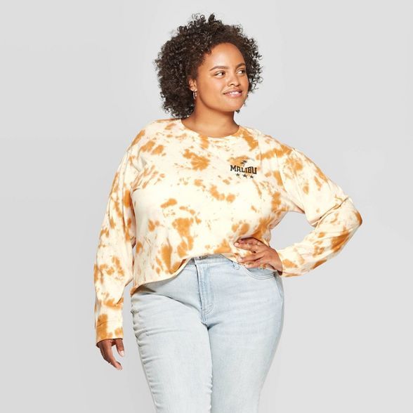 Women's Malibu Plus Size Size Long Sleeve Cropped Graphic T-Shirt (Juniors') - White | Target