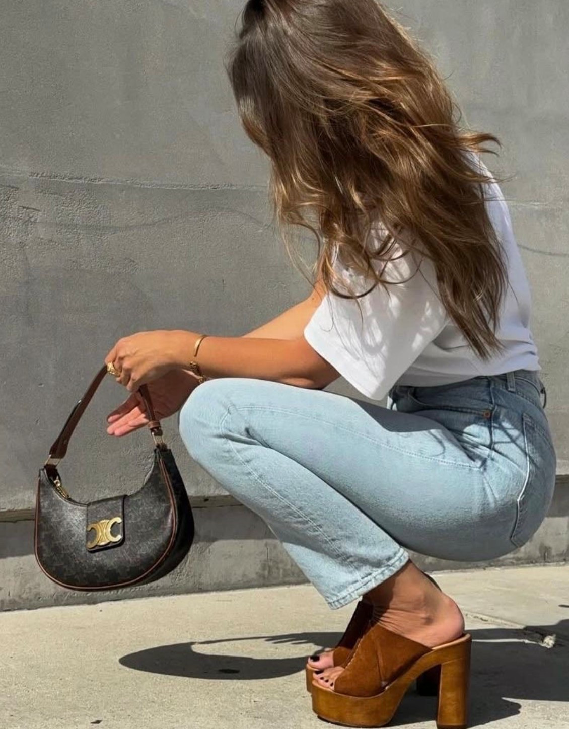 RE-CREATE THE LOOK 😍 

Trending styles and outfits for Summer and transitioning into Fall  - I’ve rounded up pieces from various retailers at different price points to help you recreate this entire look on your own in your own way!! 🙌🏻🤍☀️

Everything you need is linked in my LTK - tap below to shop your favorites!
👇🏻🔗🤍✔️





#trending outfit
#outfit inspo
#designer fashion
#designer look for less 
#womens shoes
#chinky platform heels
#platform mules
#light wash jeans 
#high waisted jeans 
#straight jeans 
#skinny jeans 
#levis
#mother jeans 
#designer handbag 
#white tshirt
#oversized t-shirt
#amazon jewelry
#gold cuff 
#chunky gold ring 
#revolve fashion finds  
#Amazon fashion 
#summer fashion
#fall transition outfit
#summer style Inspo 
#fall outfit inspo 
#fashion inspo
#outfit inspo
#casual style
#elevated casual
#casual outfit
#classic style 
#casual chic 
#polished look
#weekend style
#easy weekend outfitt
#day date outfit
#wine tasting outfit  
#mom style 
#mom outfit 
#errands outfit  
#site seeing outfit 
#European vacation 
#street style
#new York style
#city outfit 
#date night outfit 
#Pinterest outfit inspo
#Pinterest inspired 
#the look for less
#ootd

#LTKootd #LTKOver40 #LTKSeasonal