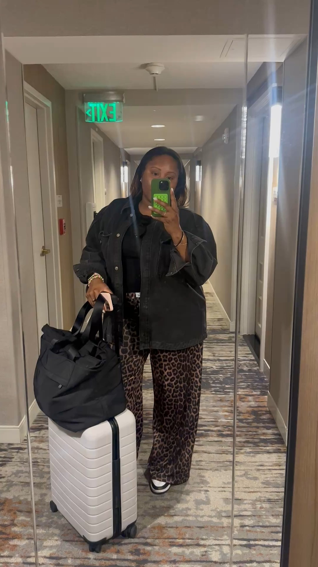 On the road again🖤

Fall style
Fall outfits
Travel 
Work wear 

#LTKMidsize #LTKStyleTip #LTKTravel