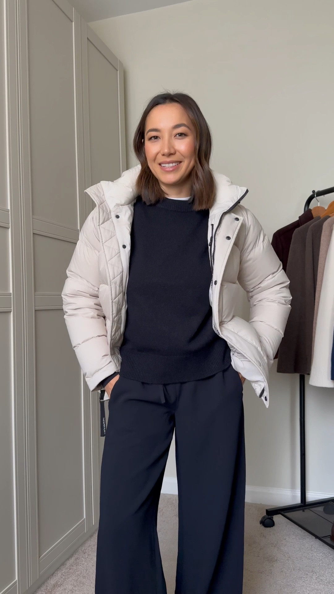 Wrinkle-free pants from artizia 

Lodge pants — wearing the regular length 
Super puff original — wearing an old color (a similar color would be matte pearl) 
Cashmere sweater 

#LTKootd