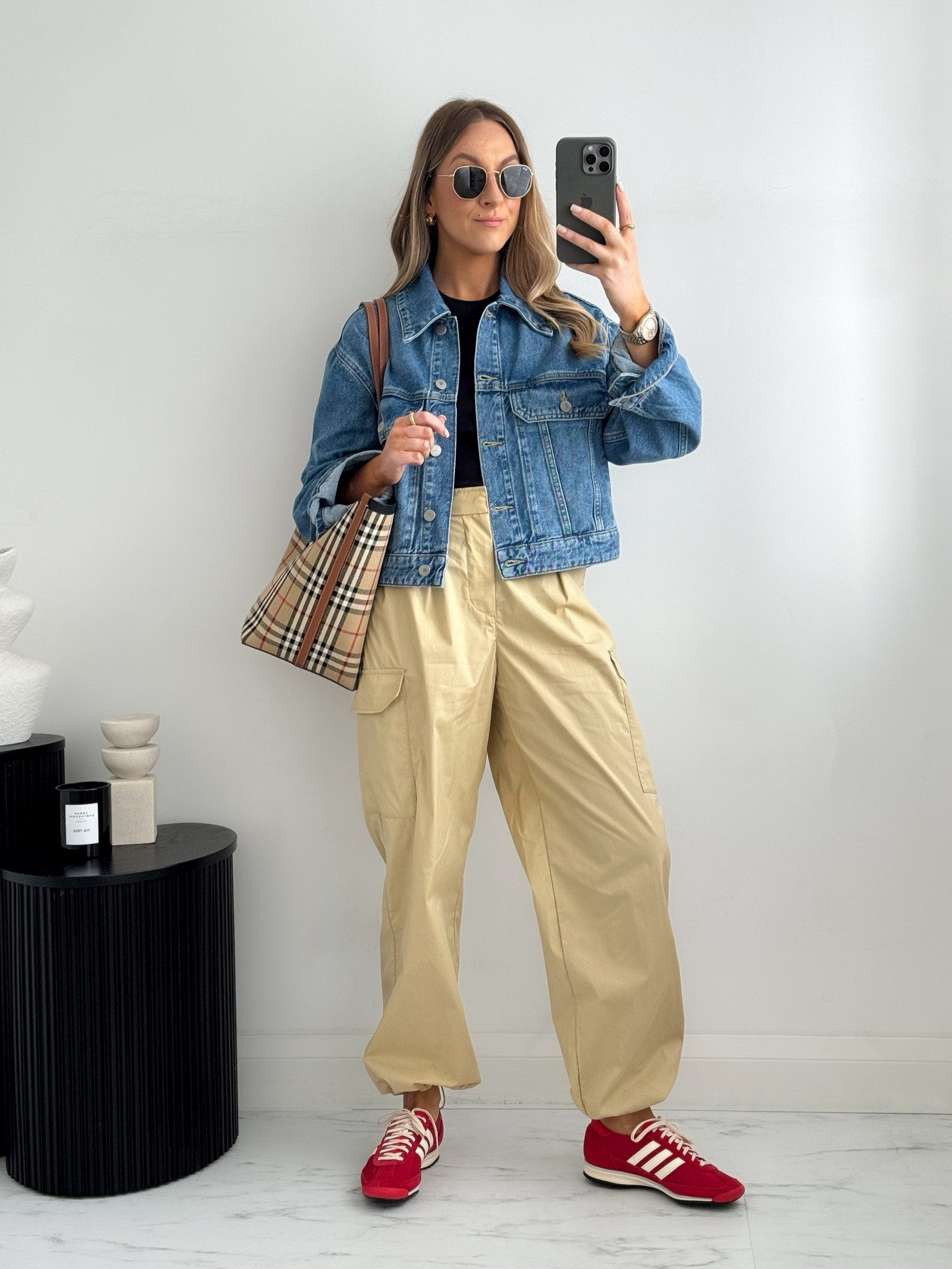 Denim jacket outfit 
A casual & comfy option for travelling ✈️


#LTKtravel #LTKstyletip #LTKspring