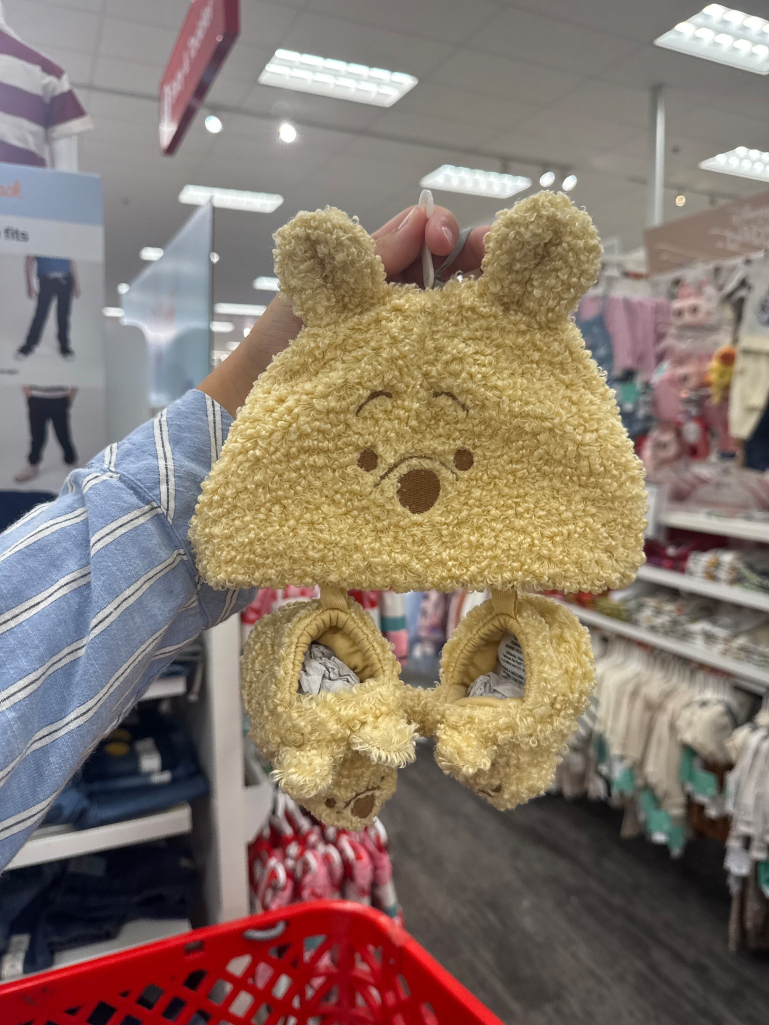 HOW CUTEEEE! 🧸🍯🌟💛 this is the cutest pooh bear collection from target! vintage feel, but also modern!! i am obsessed 🥹🌟💛

#LTKBump #LTKmomlife #LTKBaby