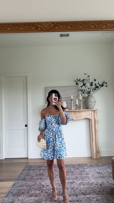 Abercrombie Sale - Mini Floral Dress with Removable bubble sleeves! 

- 20%-off ALL DRESSES + 15%-off almost everything else
- Use stackable code: DRESSFEST for an additional 15% off 

Size: XS regular for reference 

#LTKWedding #LTKStyleTip #LTKSaleAlert

Follow my shop @jasminenguyen on the @shop.LTK app to shop this post and get my exclusive app-only content!

#liketkit 
@shop.ltk
https://liketk.it/4ImPi