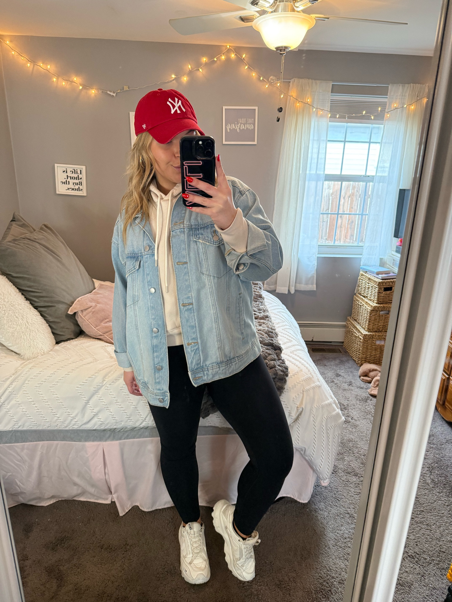Anything above 30° makes me feel like it’s spring, so my denim jacket is a must🩵 

#LTKMidsize #LTKStyleTip #LTKMostLoved